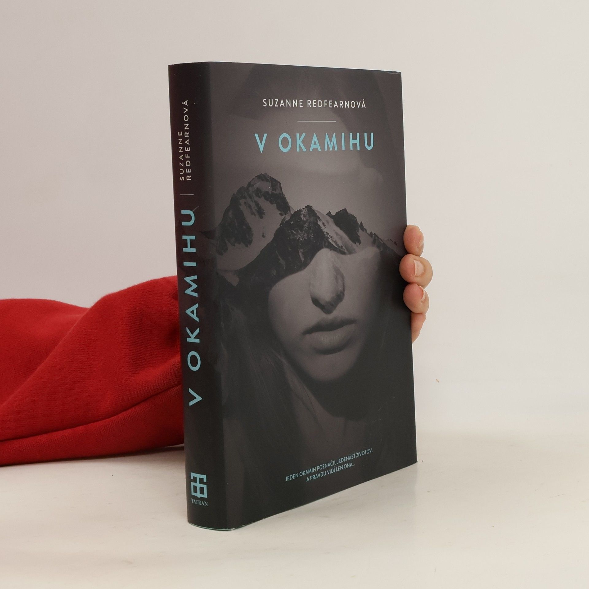 Suzanne Redfearn V okamihu