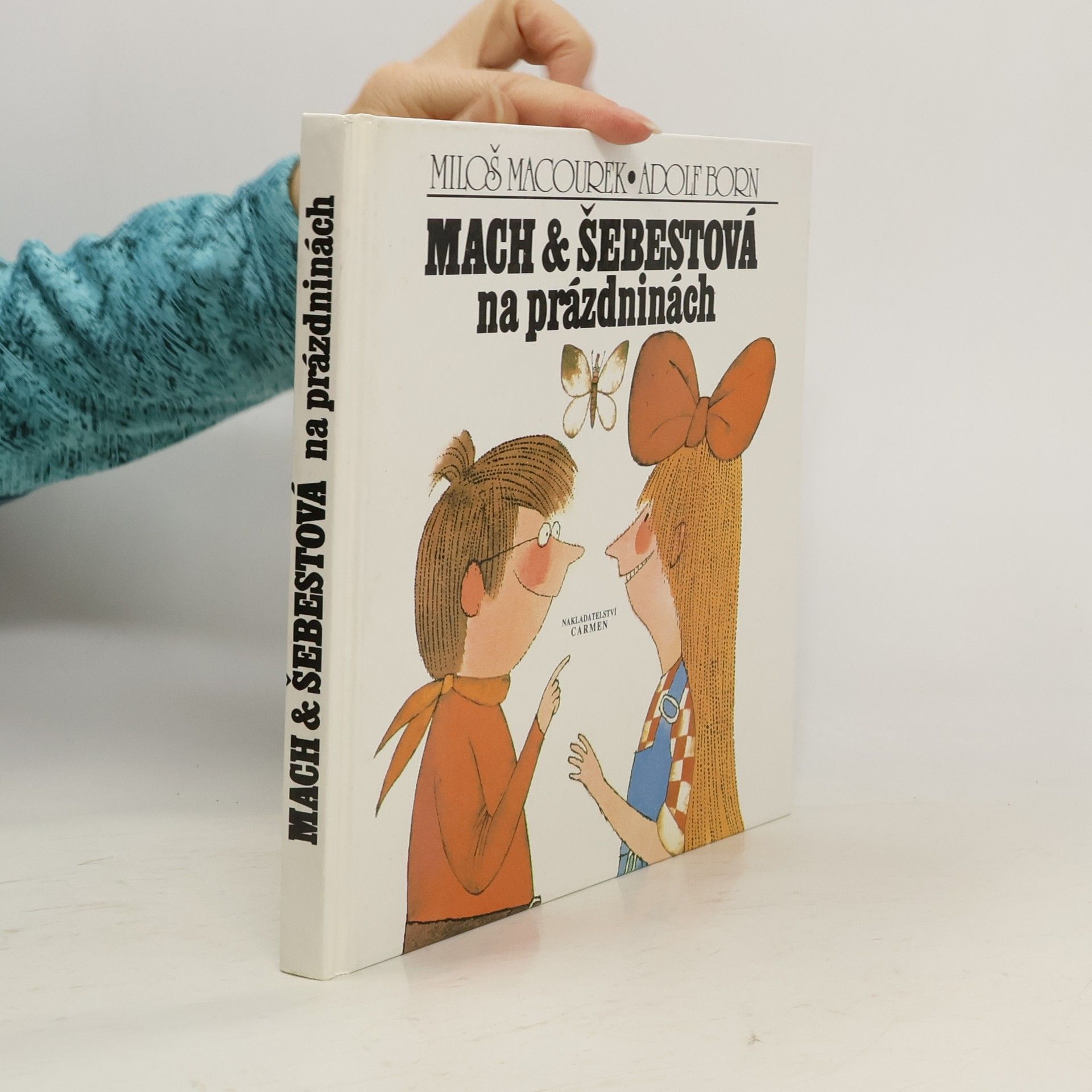 Miloš Macourek Mach & Šebestová na prázdninách