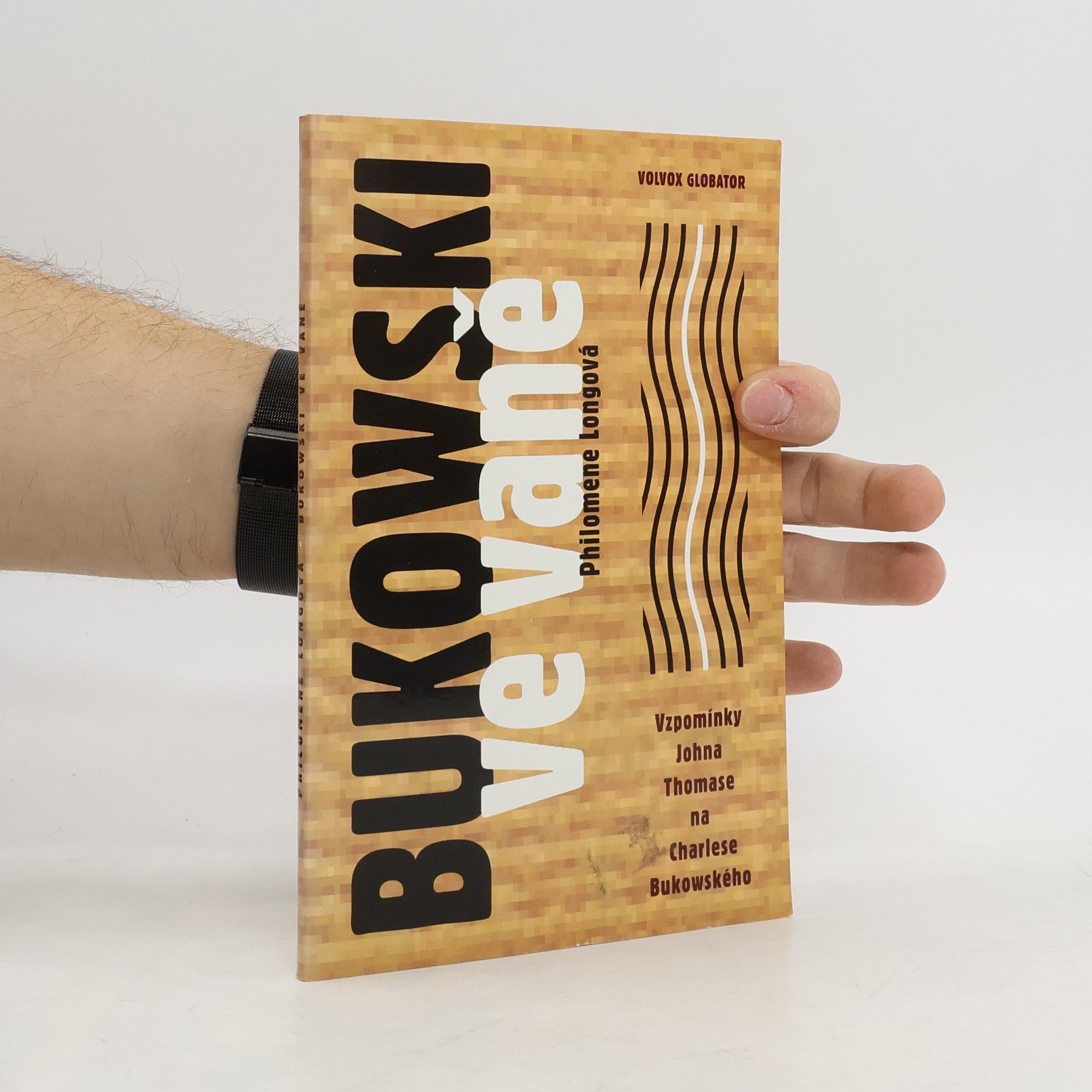 John Thomas Bukowski ve vaně