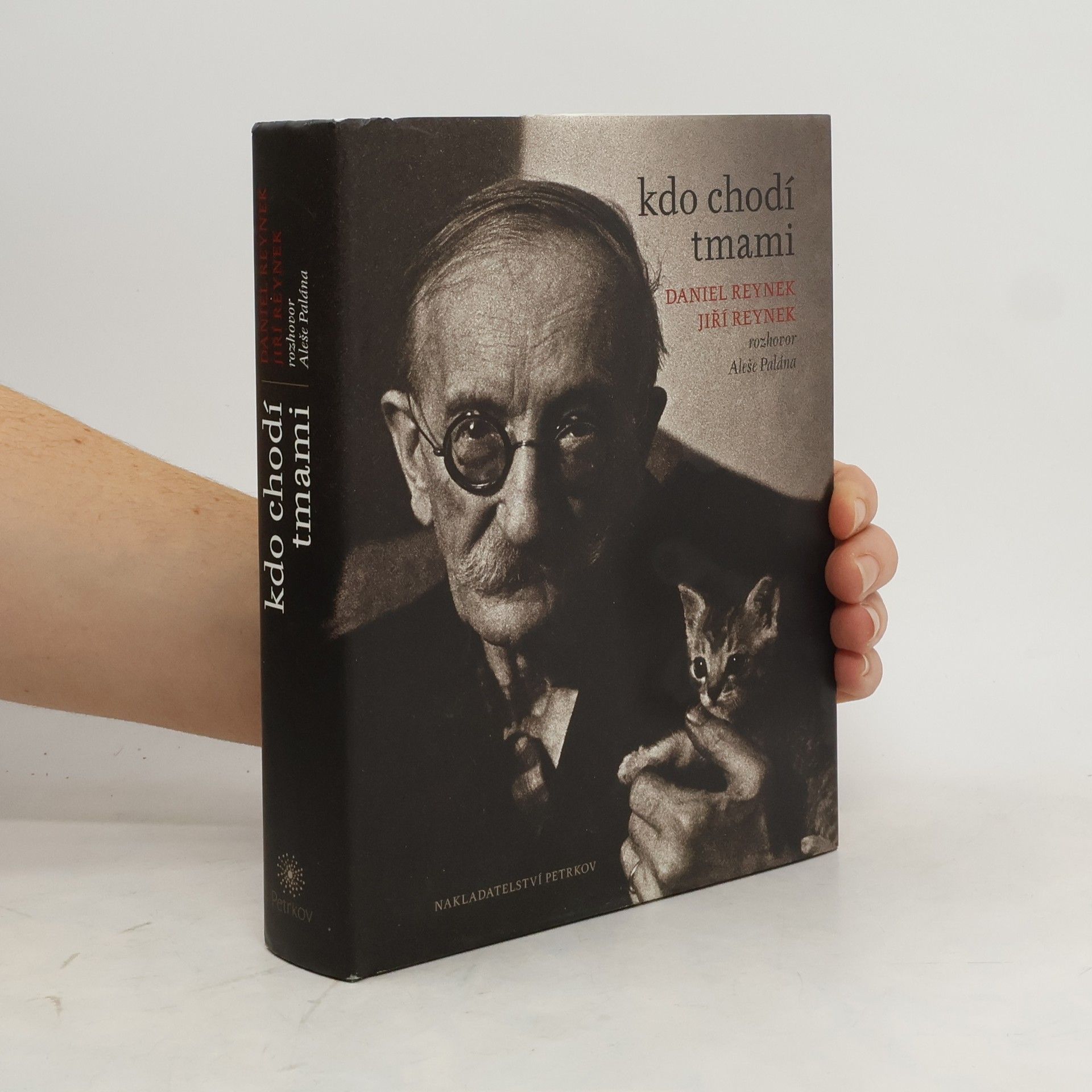 Aleš Palán Kdo chodí tmami
