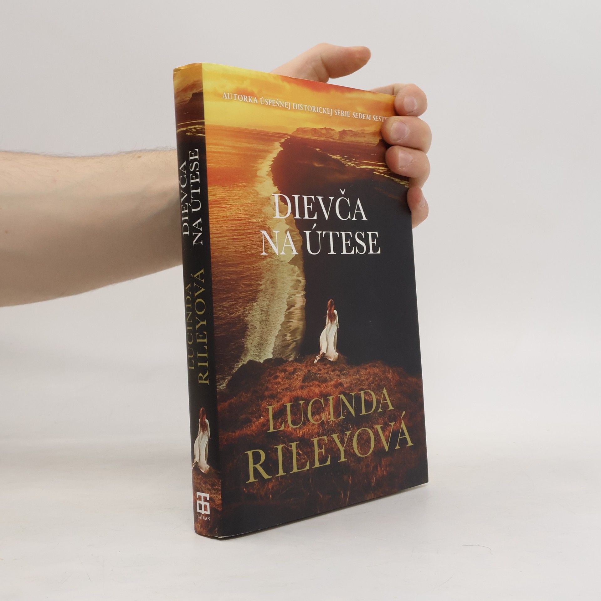 Lucinda Riley Dievča na útese