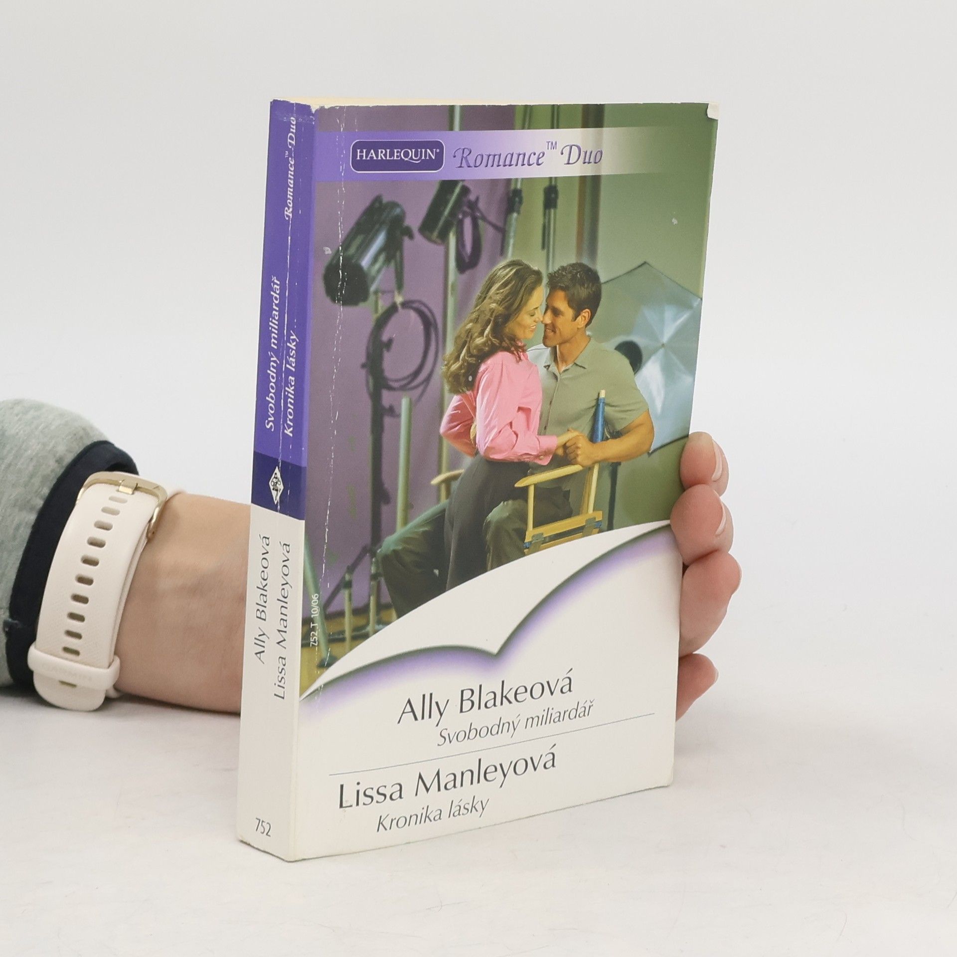 Ally Blake Svobodný miliardář / Kronika lásky