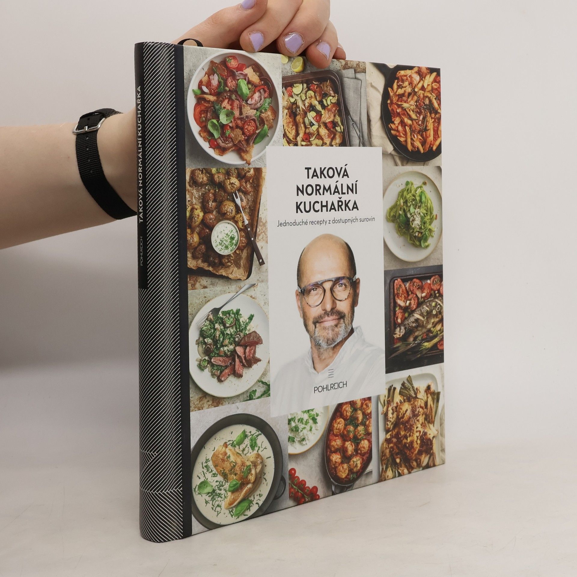Taková normální kuchařka: Jednoduché recepty z dostupných surovin
