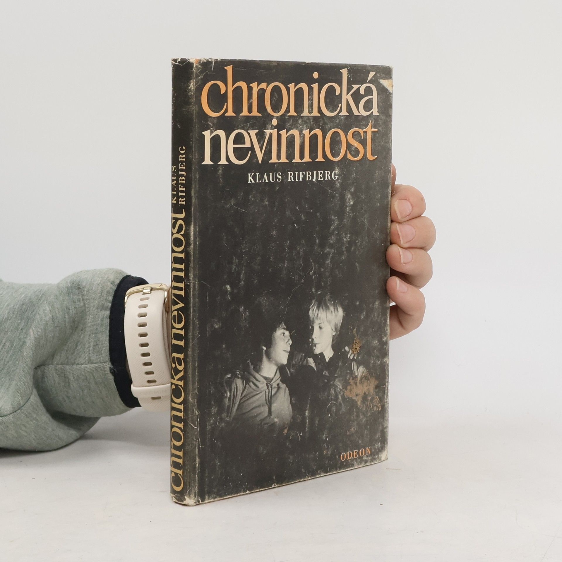 Klaus Rifbjerg Chronická nevinnost