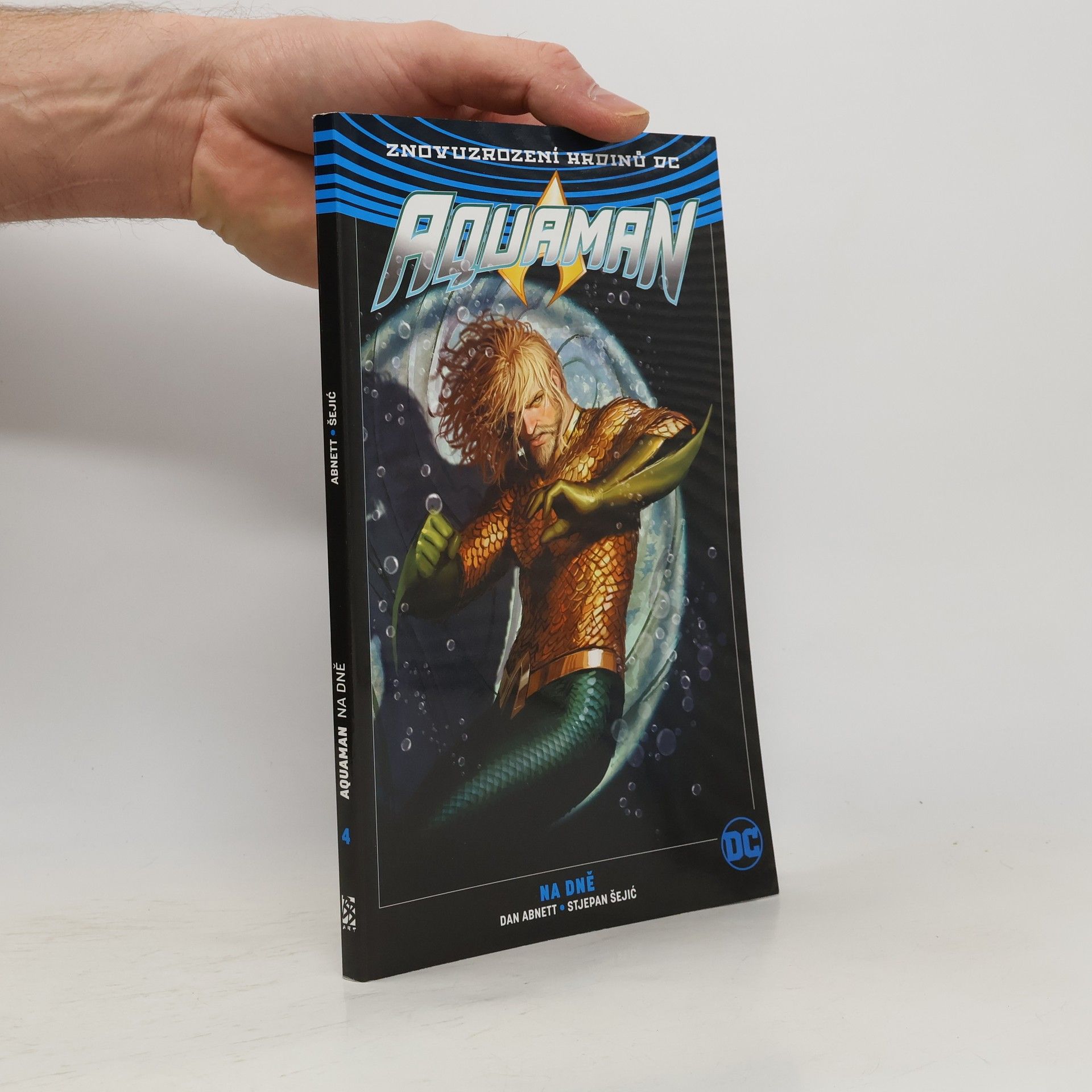 Dan Abnett Aquaman 4: Na dně (Limitovaná edice)