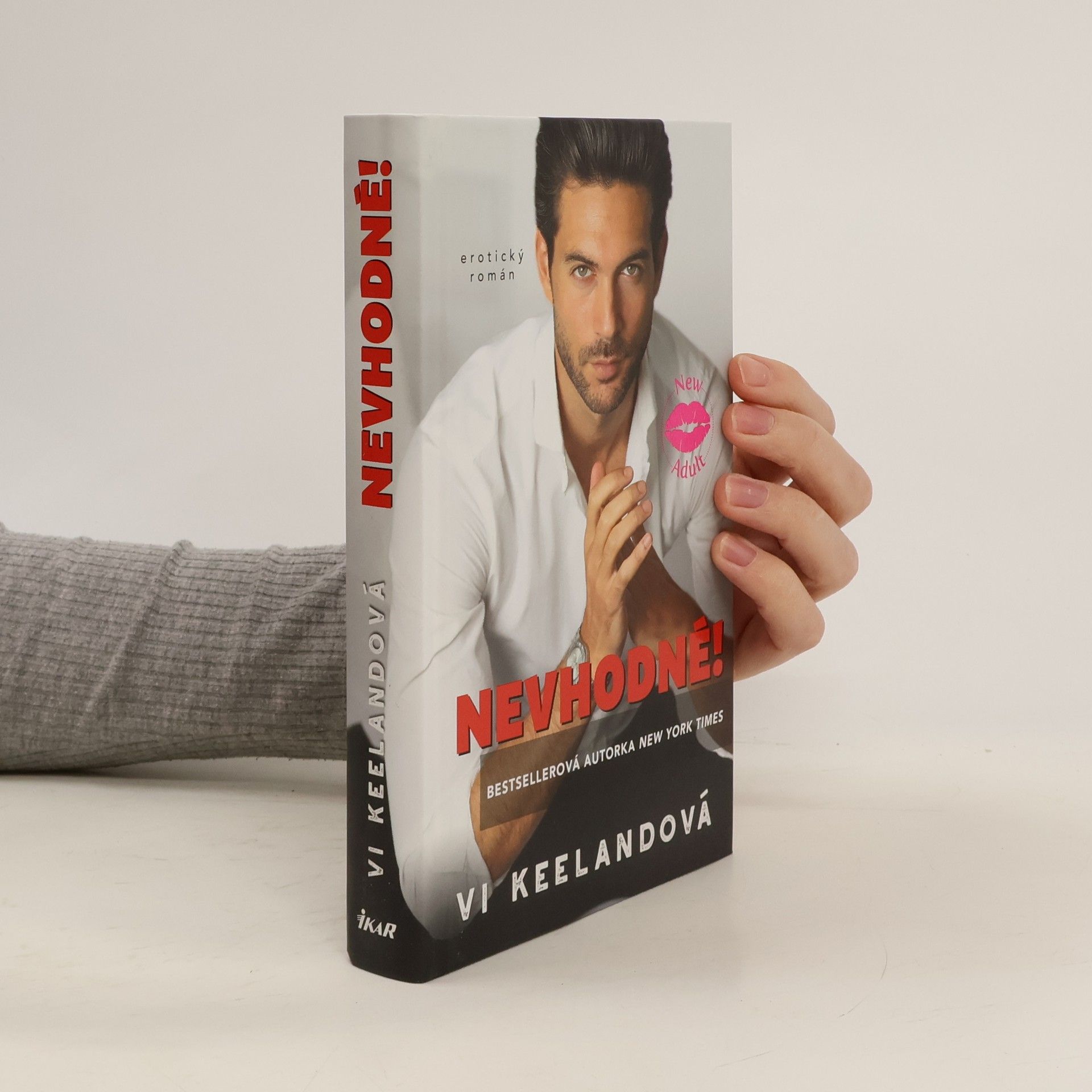 Vi Keeland Nevhodné!