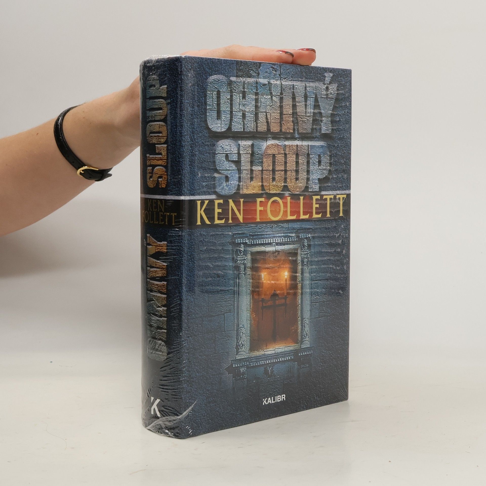 Ken Follett Ohnivý sloup