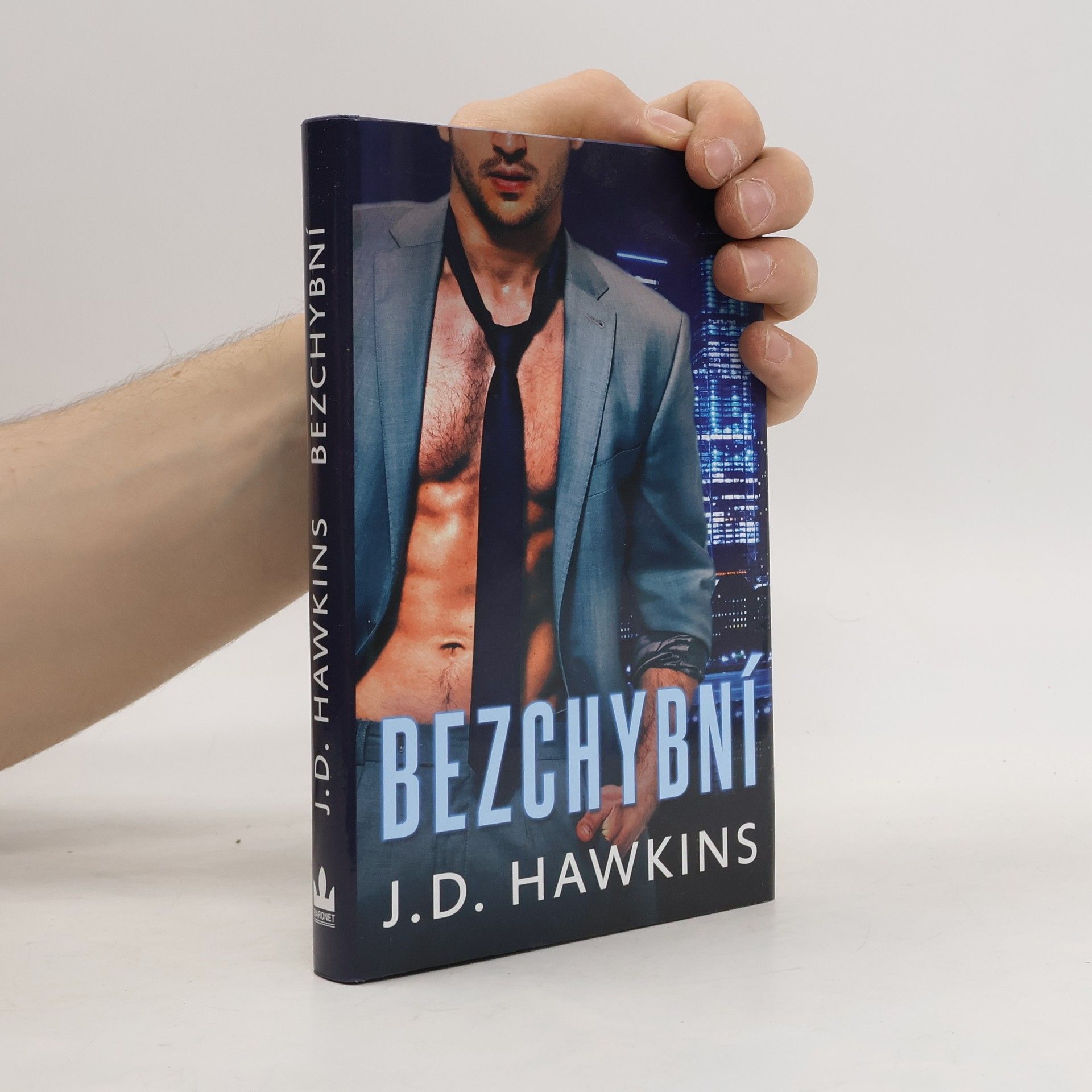 J. D. Hawkins Bezchybní