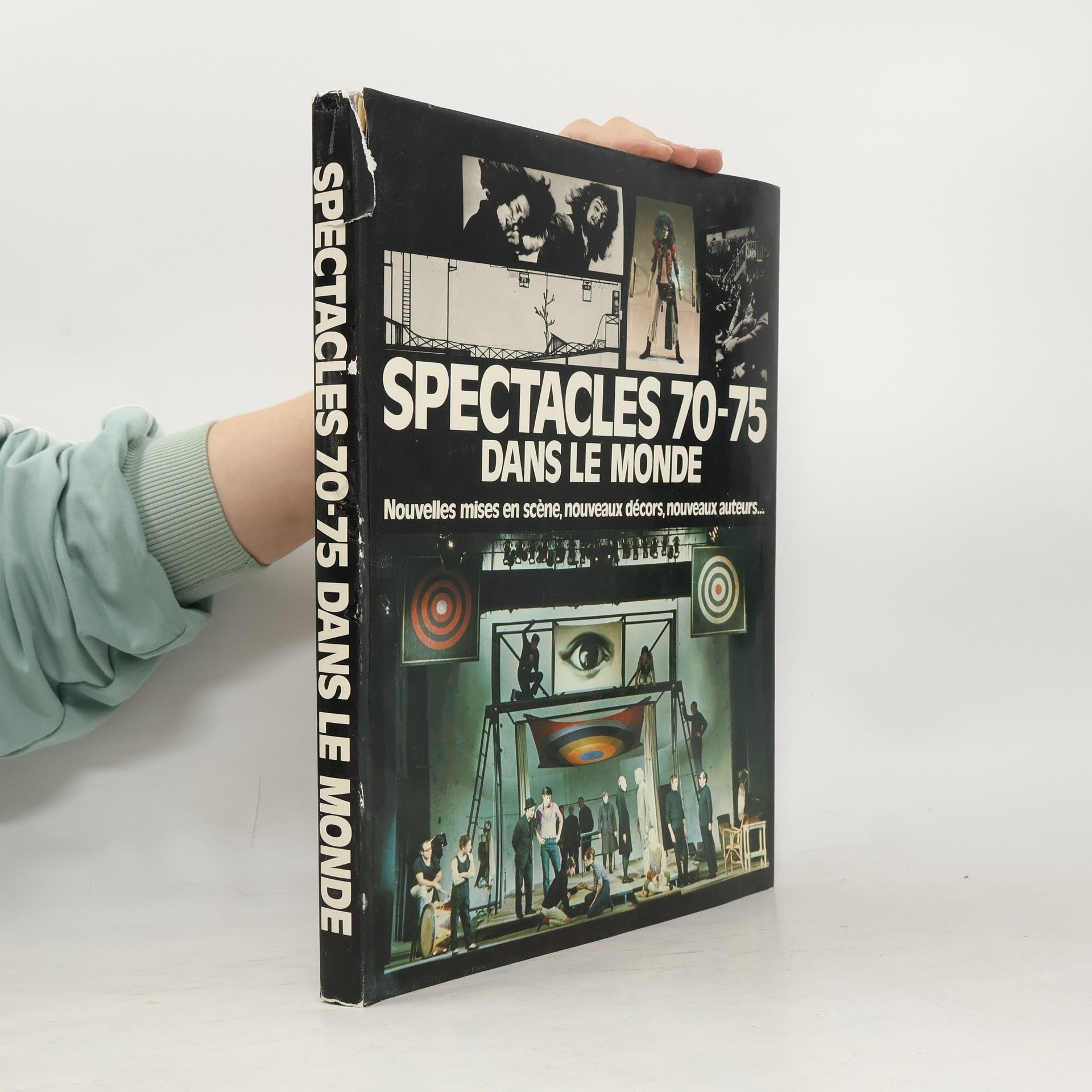 Collectif d'auteurs Spectacles 70-75 dans le monde