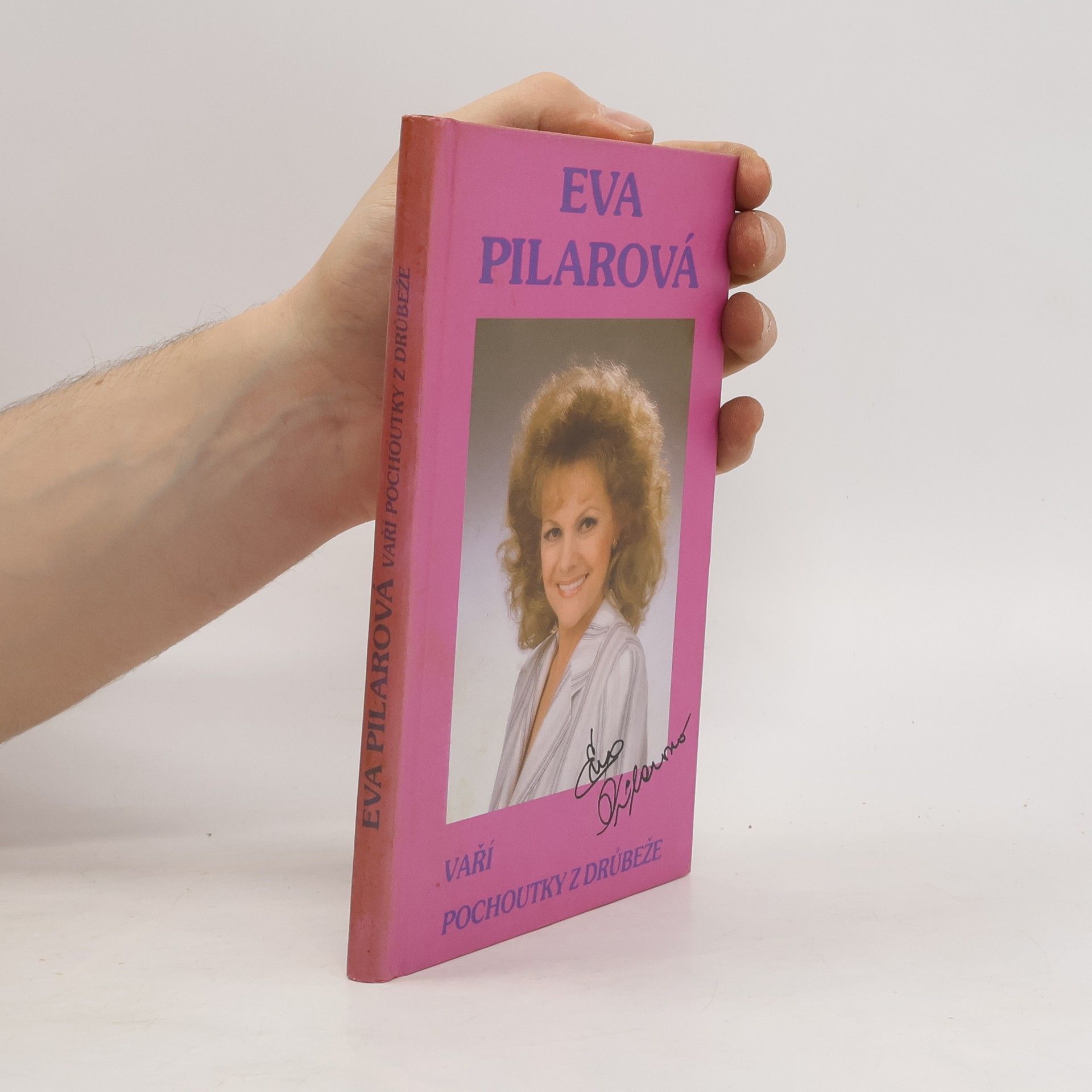 Eva Pilarová Eva Pilarová vaří pochoutky z drůbeže