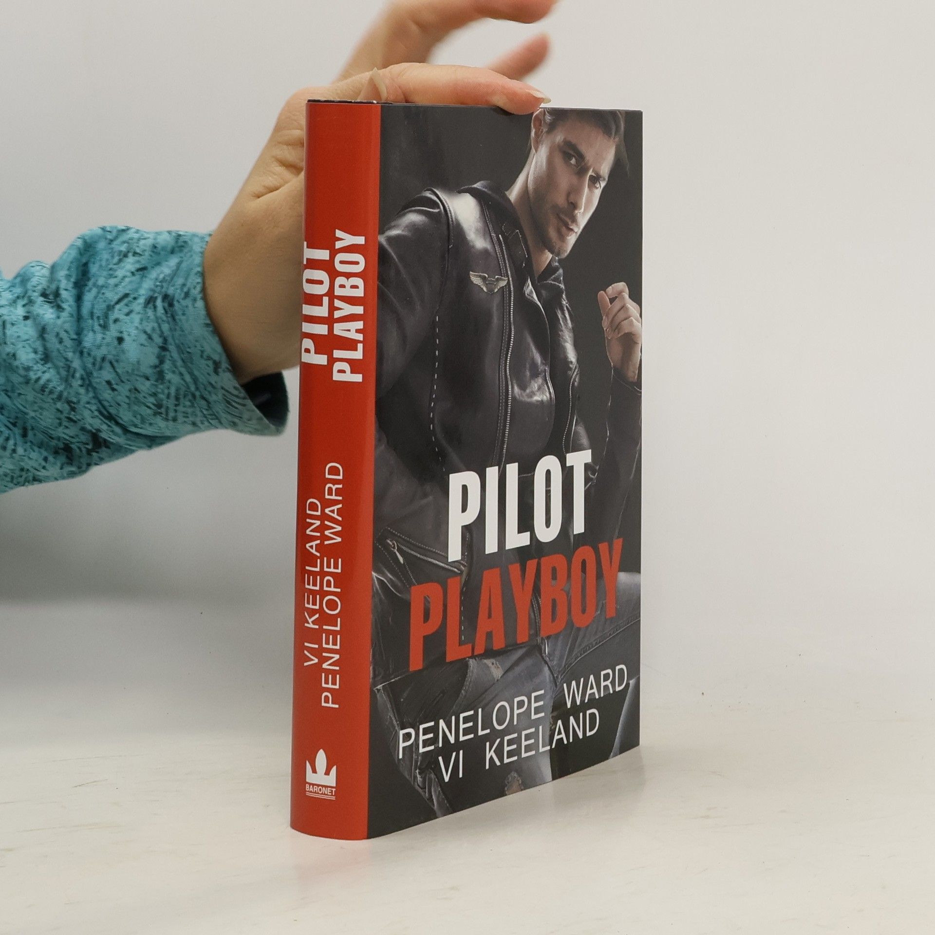 Vi Keeland Pilot playboy