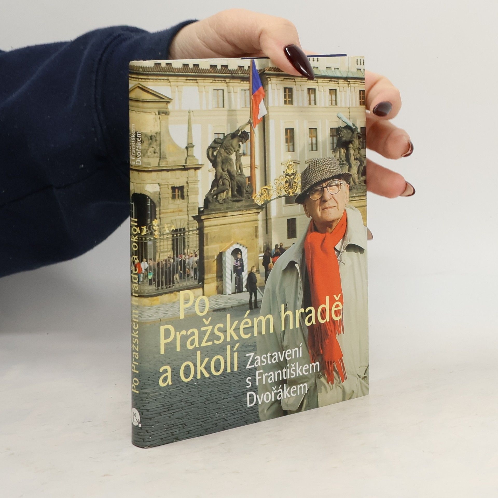 Po Pražském hradě a okolí. Zastavení s Františkem Dvořákem