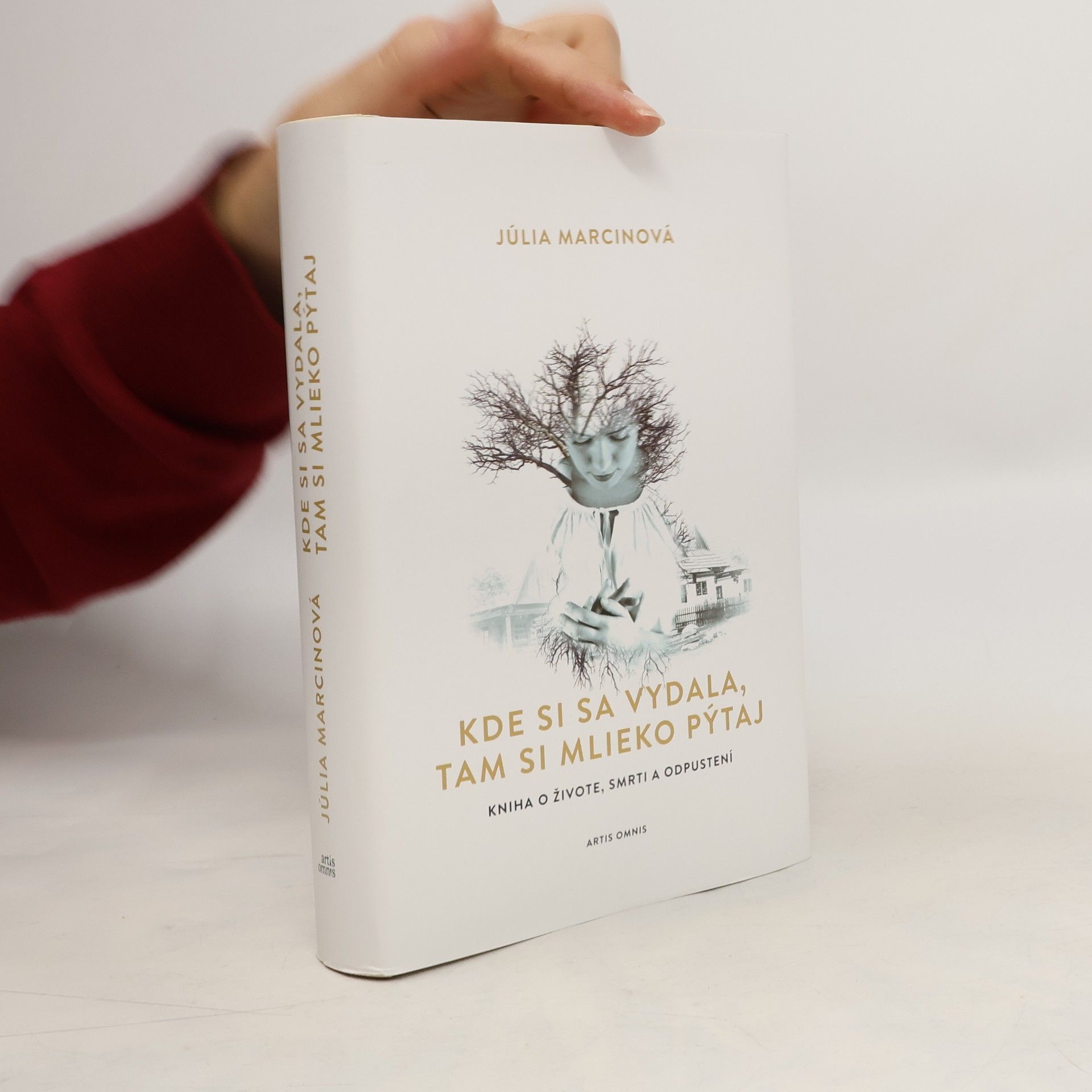 Júlia Marcinová Kde si sa vydala, tam si mlieko pýtaj