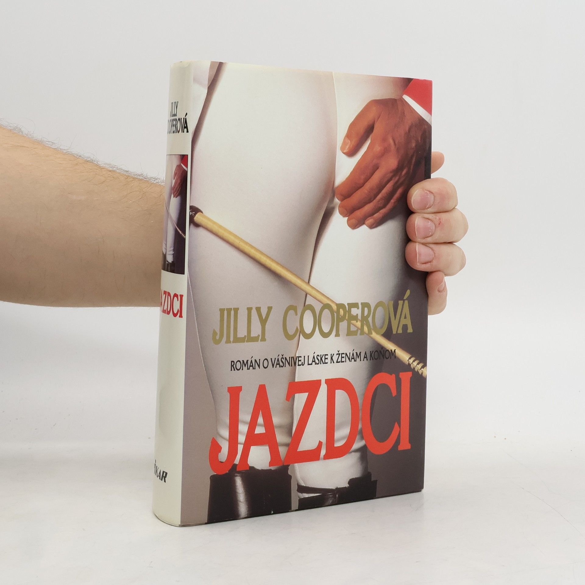 Jilly Cooper Jazdci