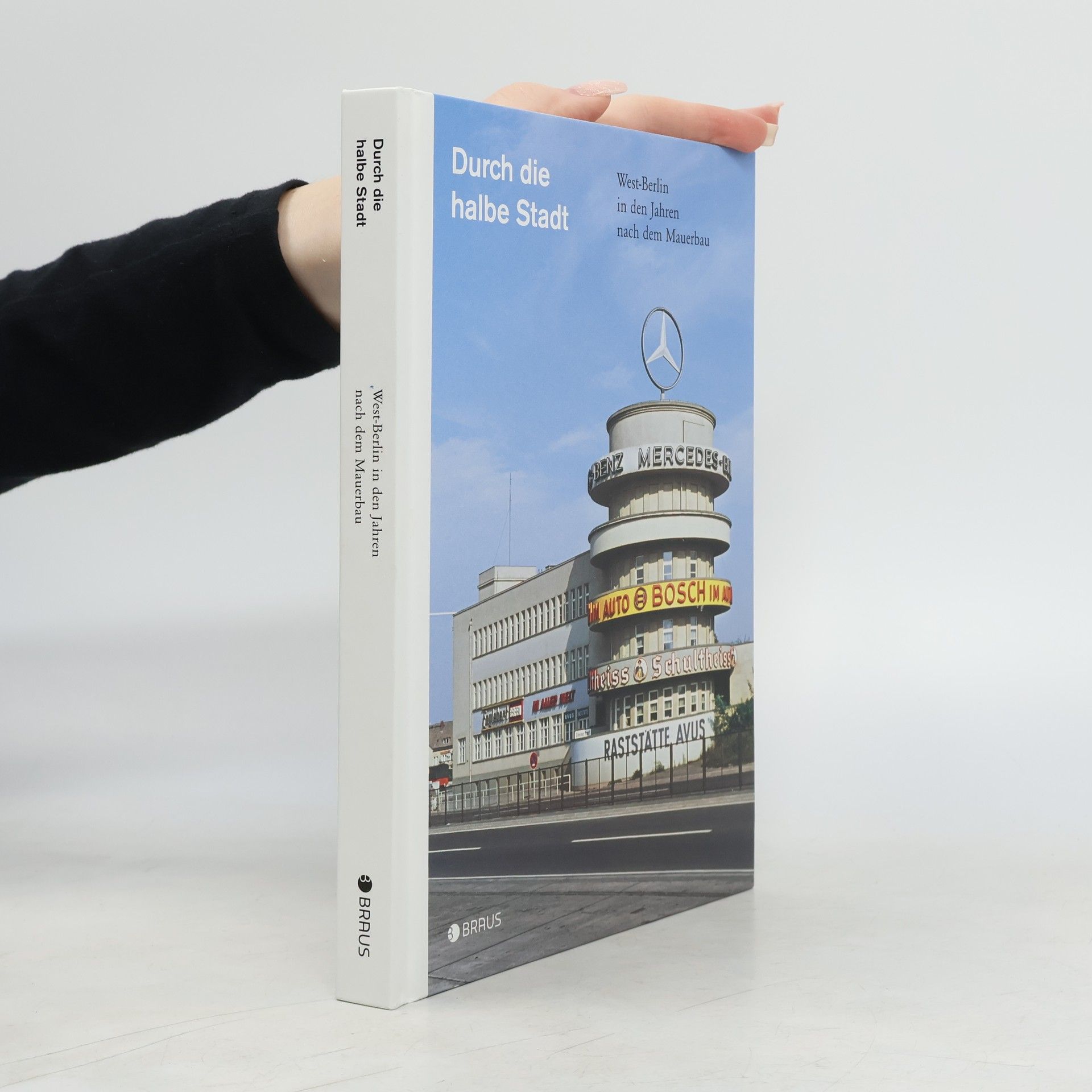 Durch die halbe Stadt