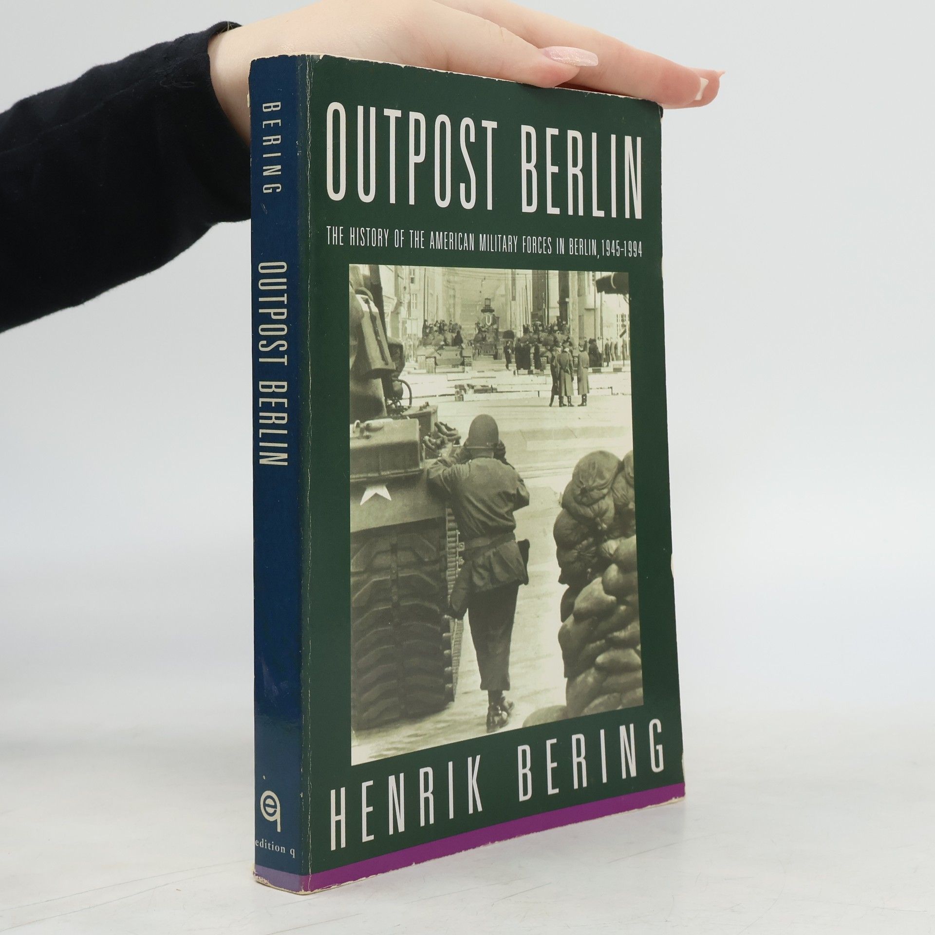 Henrik Bering Outpost Berlin