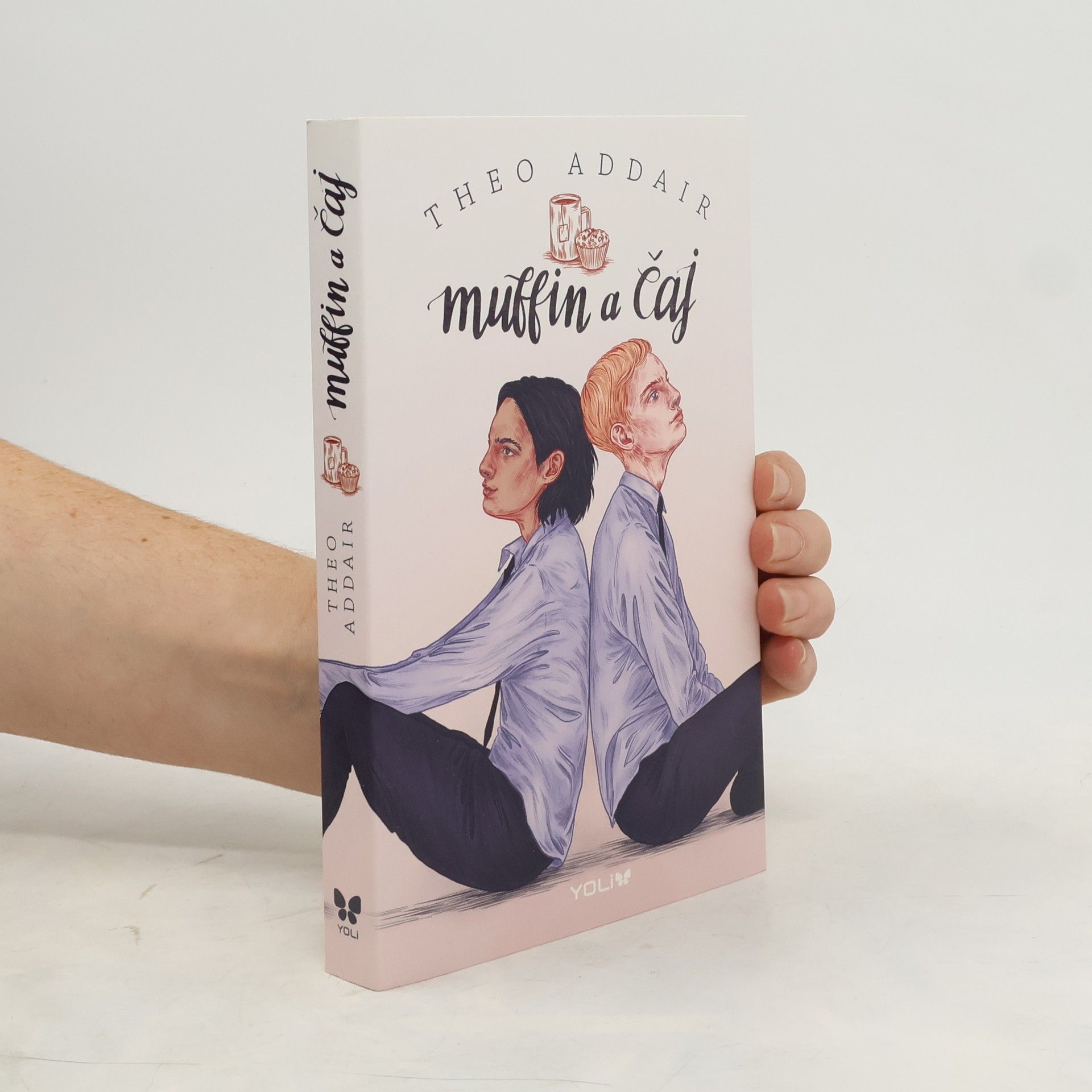 Theo Addair Muffin a čaj