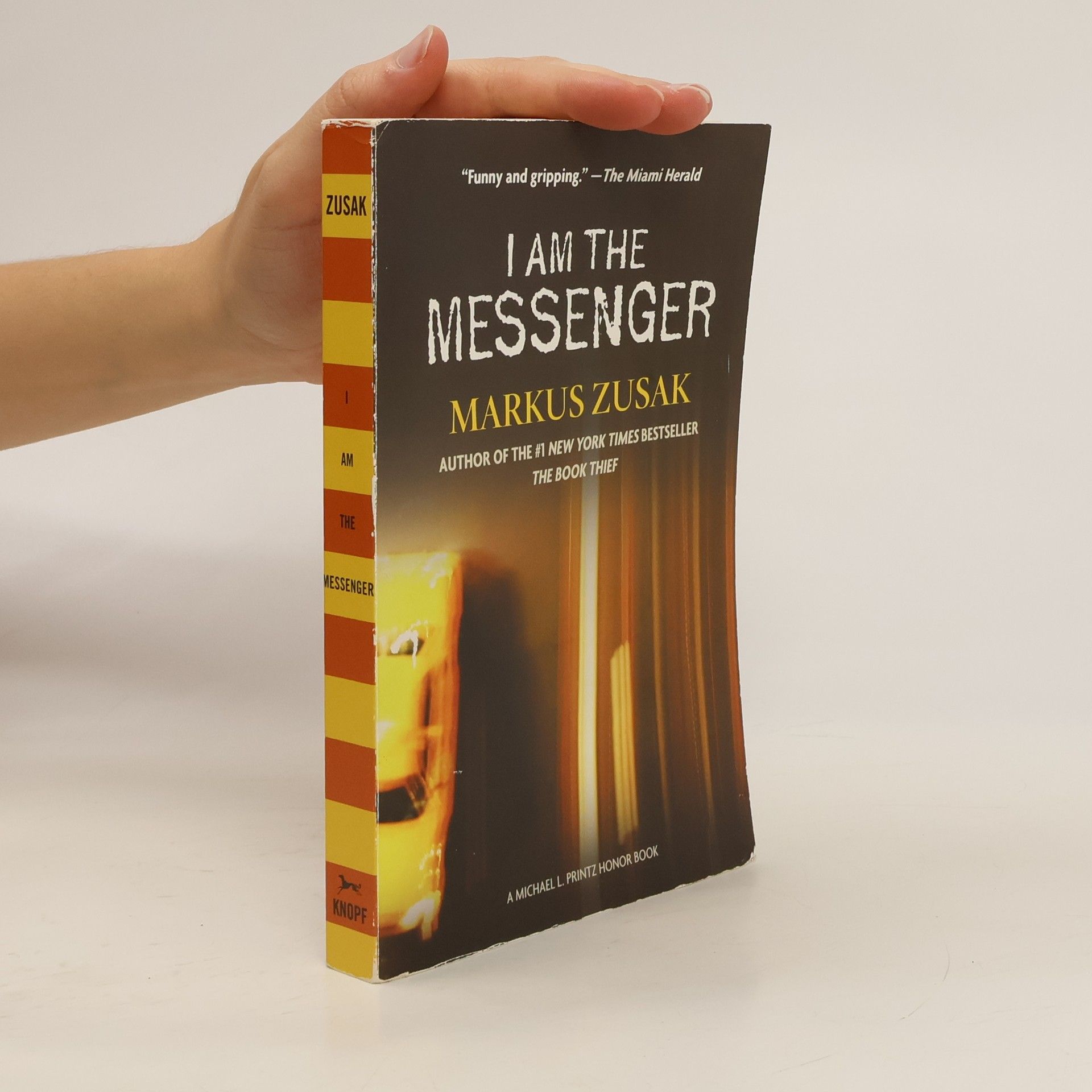 Markus Zusak I am the messenger