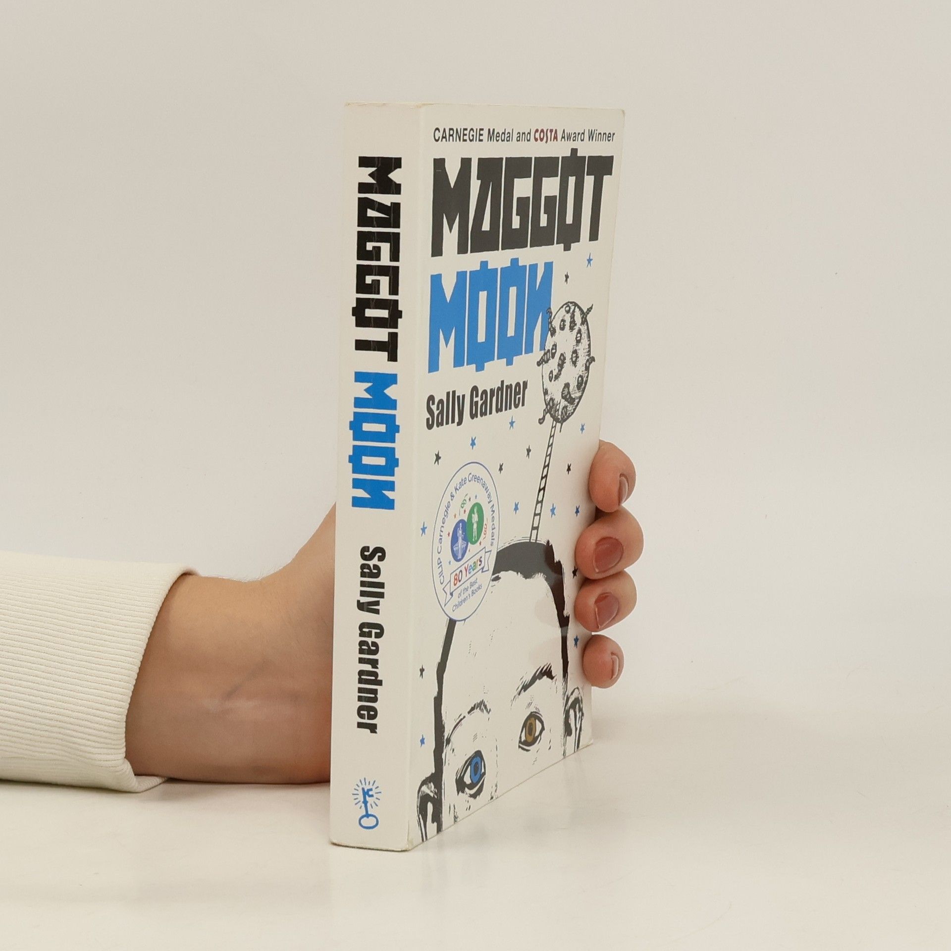 Sally Gardner Maggot Moon