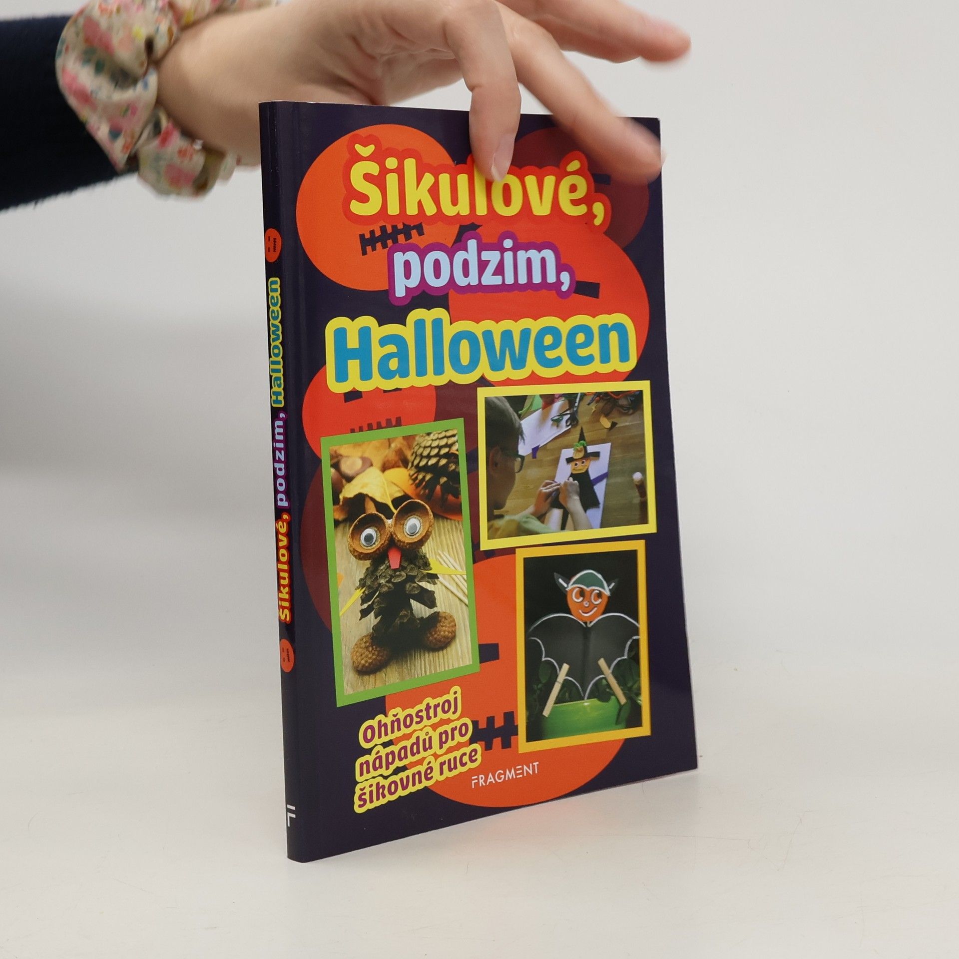 Lenka Bucharová Šikulové, podzim, Halloween