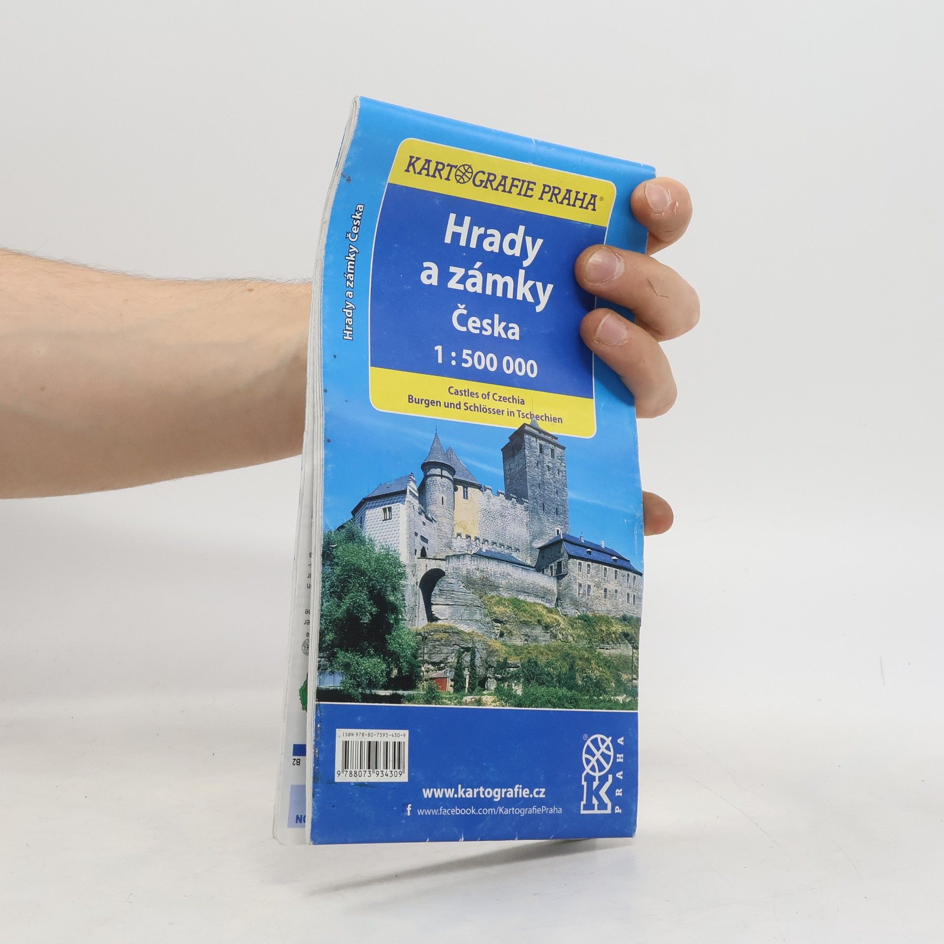 Autores varios Hrady a zámky Česka. Castles of Czechia. Burgen und Schlösser in Tschechien