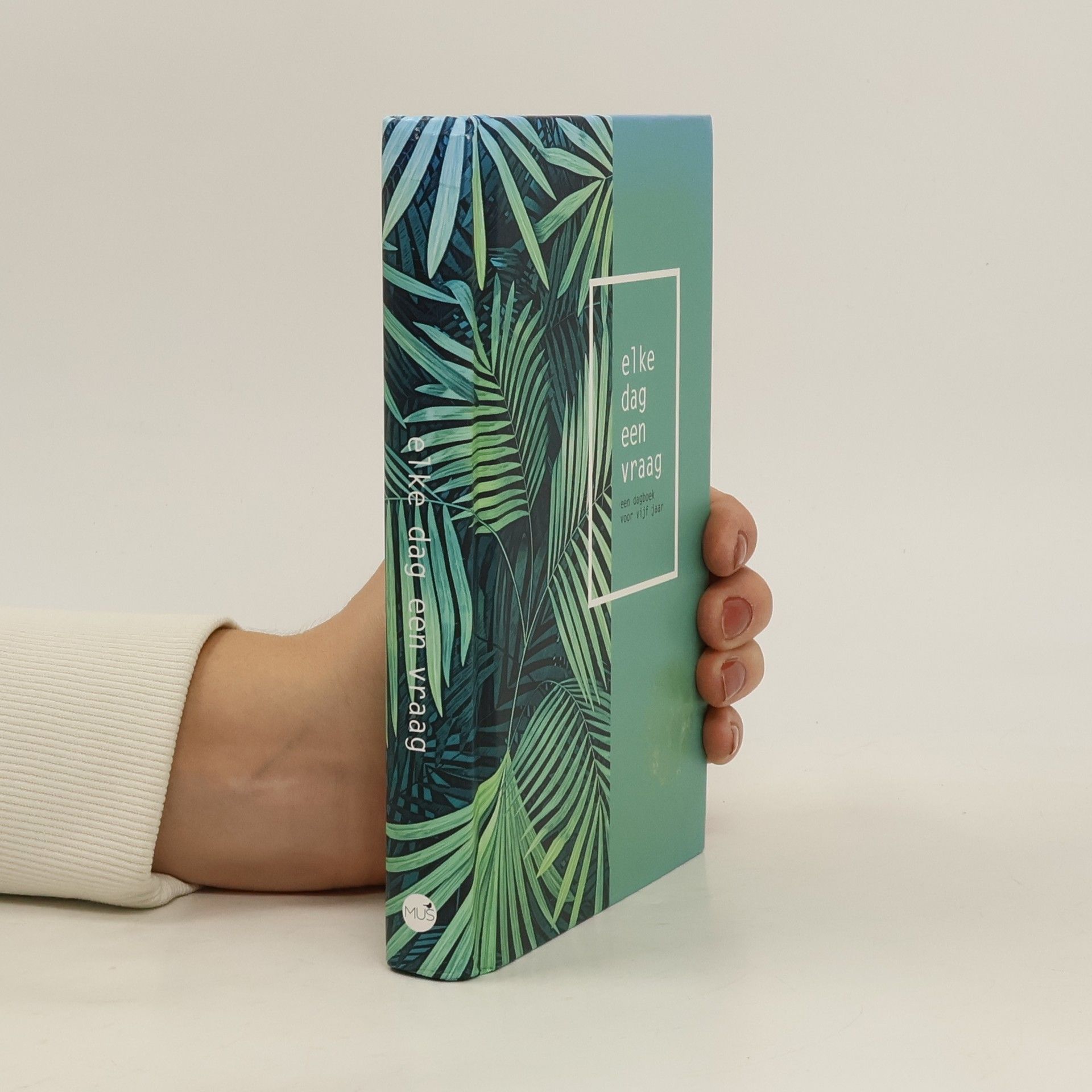 Various authors Elke dag een vraag. Een dagboek voor vijf jaar