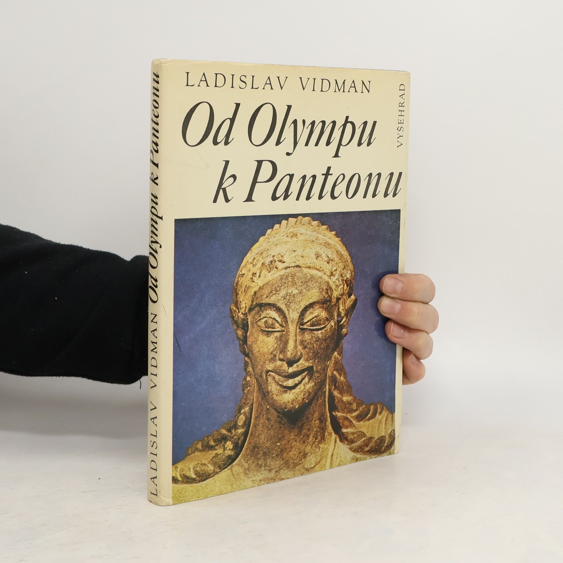 Od Olympu k Panteonu