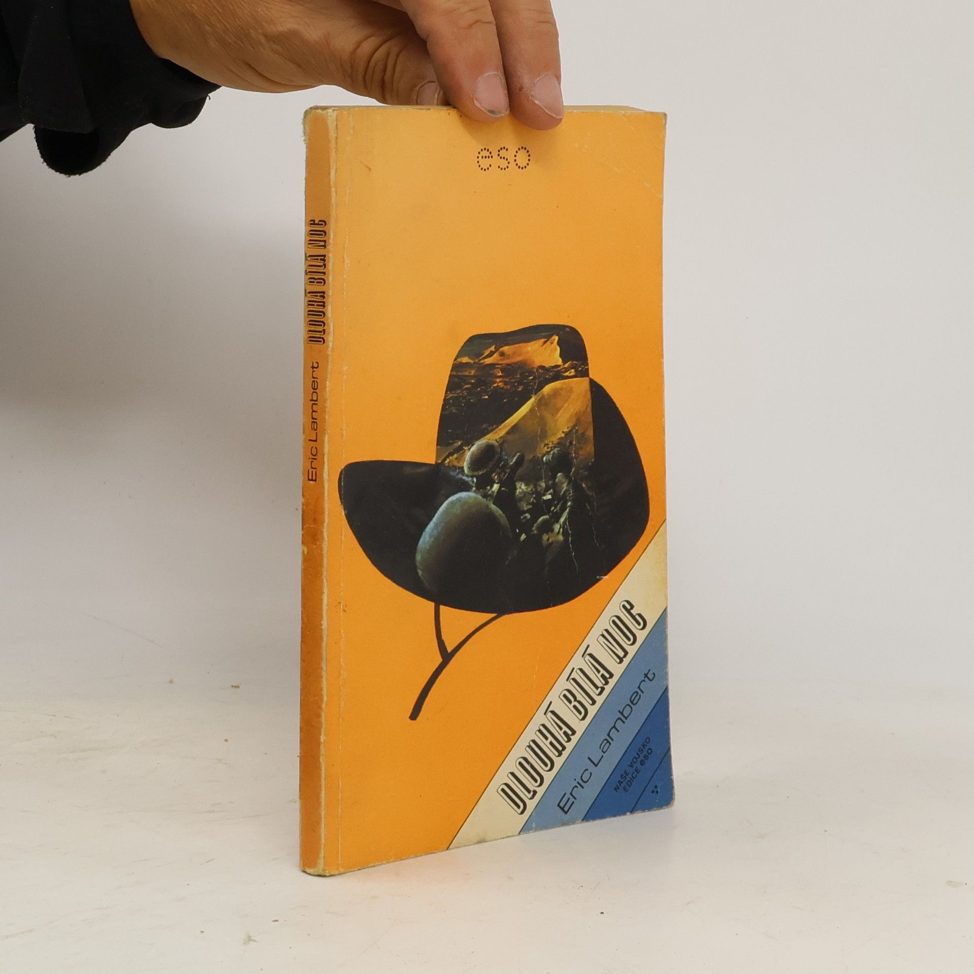 Eric Lambert Dlouhá bílá noc