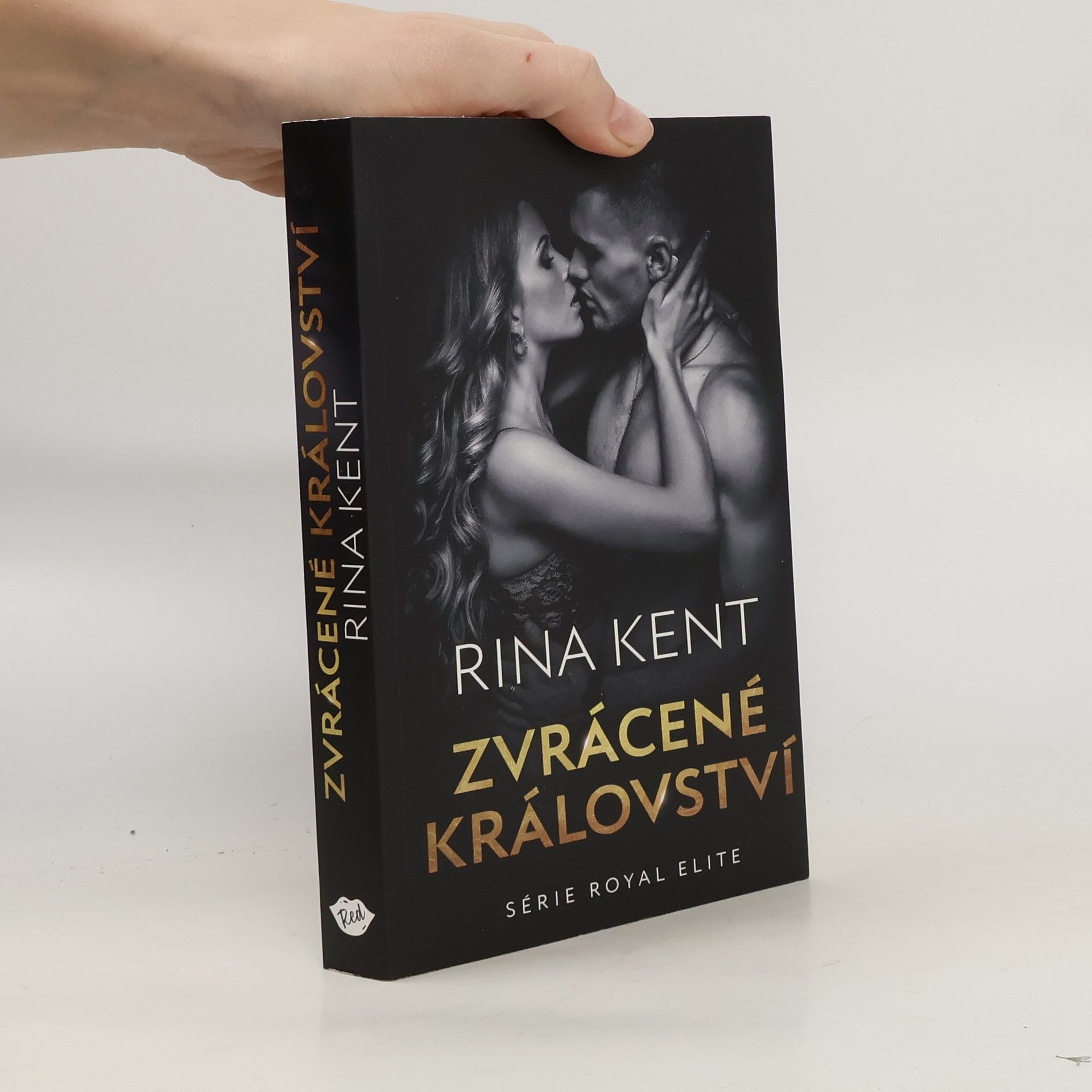 Rina Kent Zvrácené království