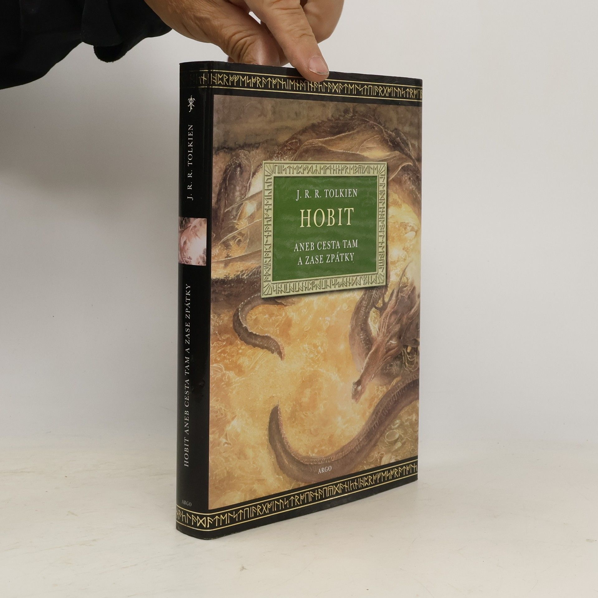John Ronald Reuel Tolkien Hobit, aneb, Cesta tam a zase zpátky