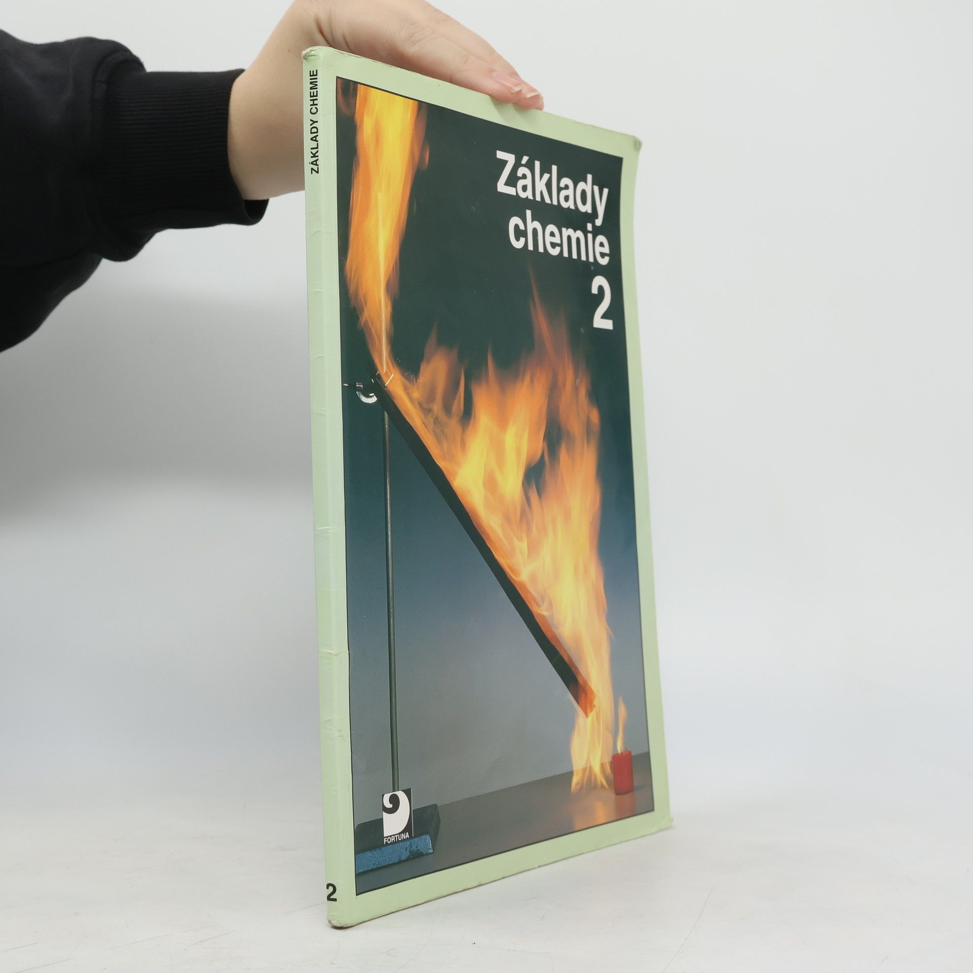 Pavel D. Kolář Základy chemie 2. Pro 2. stupeň základní školy, nižší ročníky víceletých gymnázií a střední školy