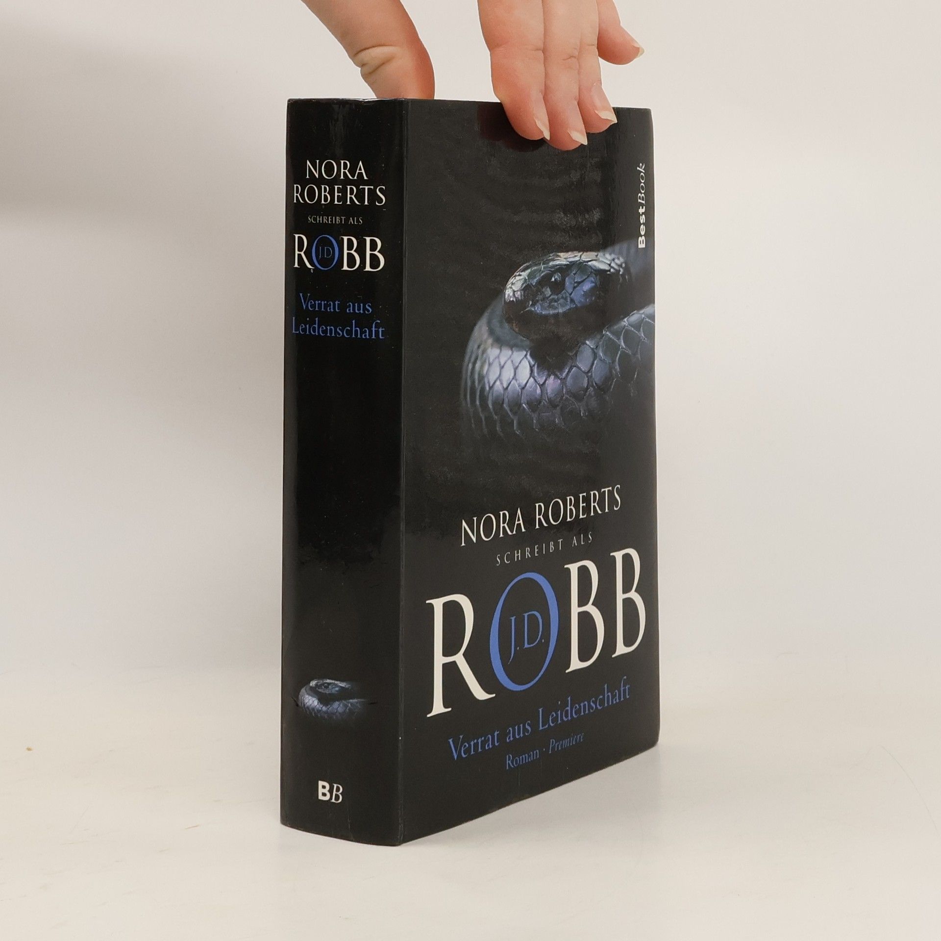 Nora Roberts Verrat aus Leidenschaft