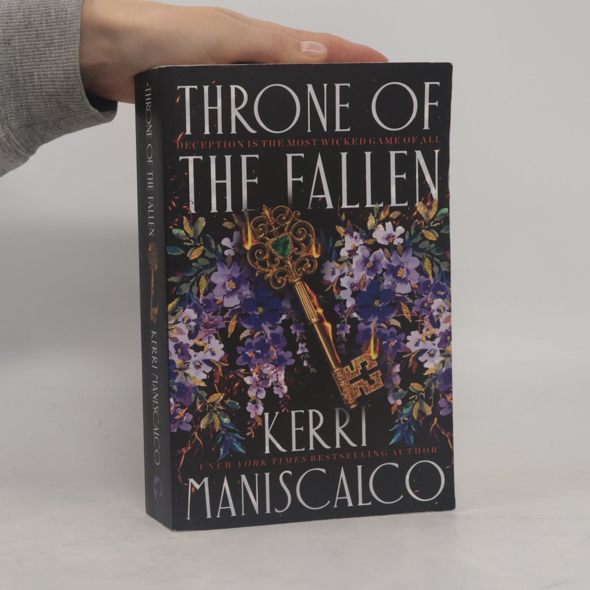 Kerri Maniscalco Throne of the Fallen