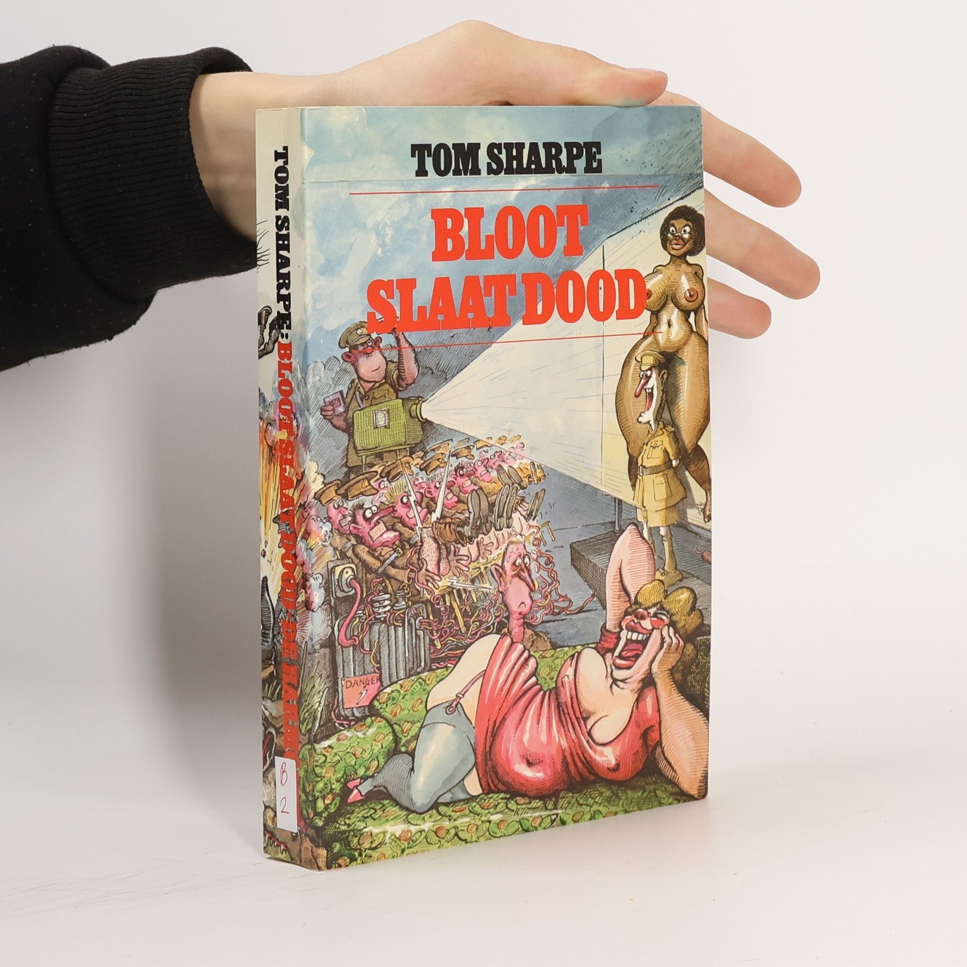 Tom Sharpe Bloot slaat dood