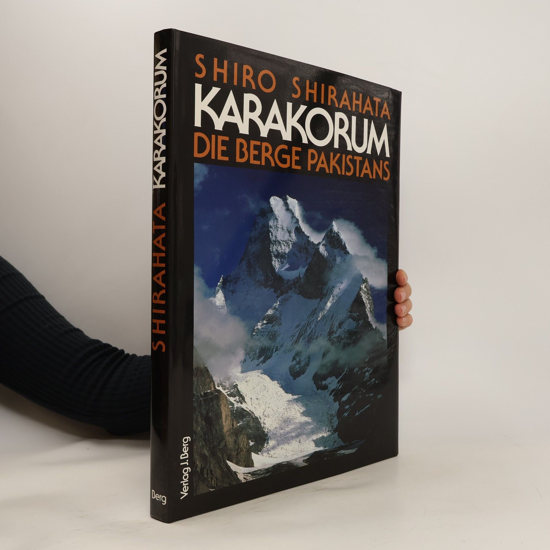 Shirō Shirahata Karakorum