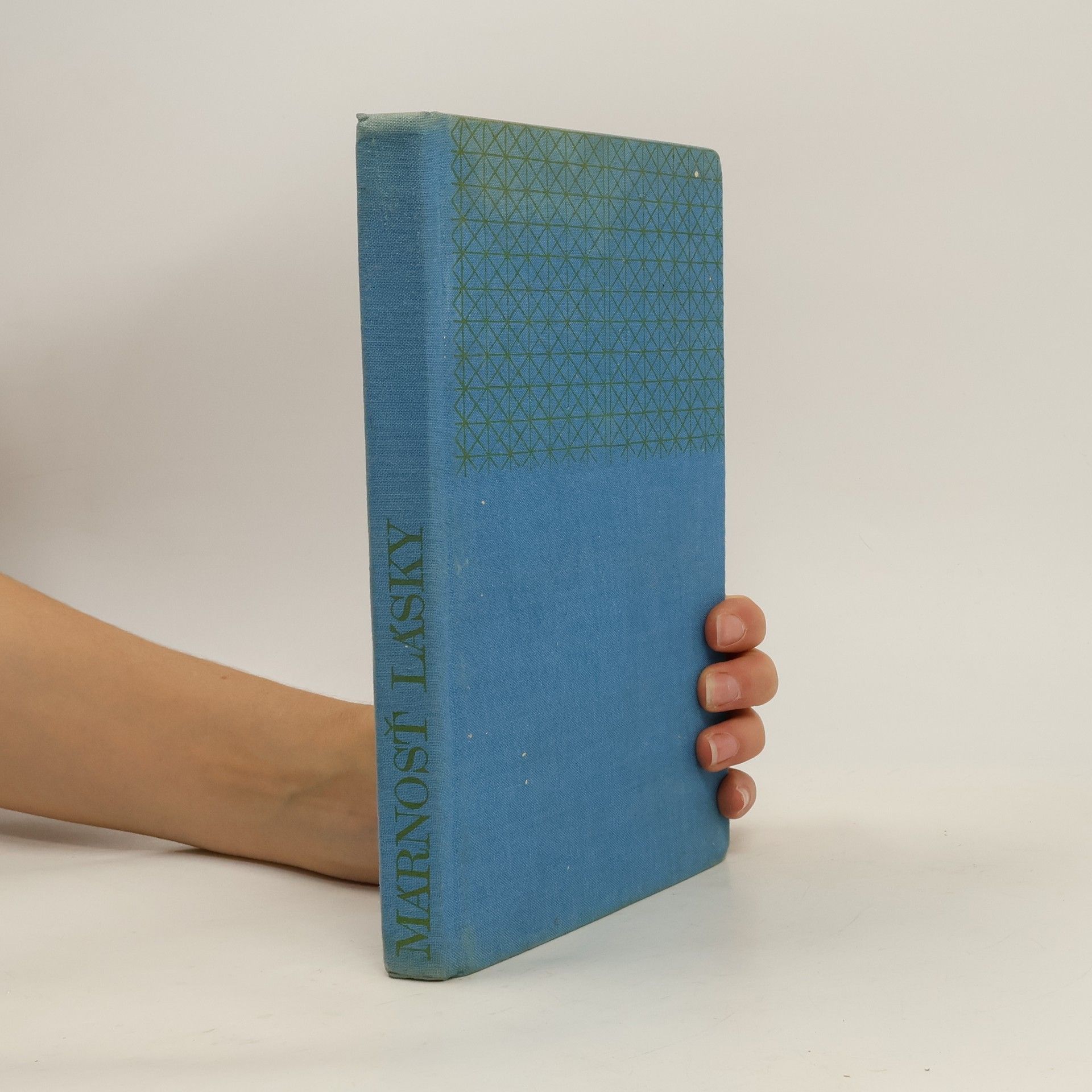 AA.VV. Marnosť lásky