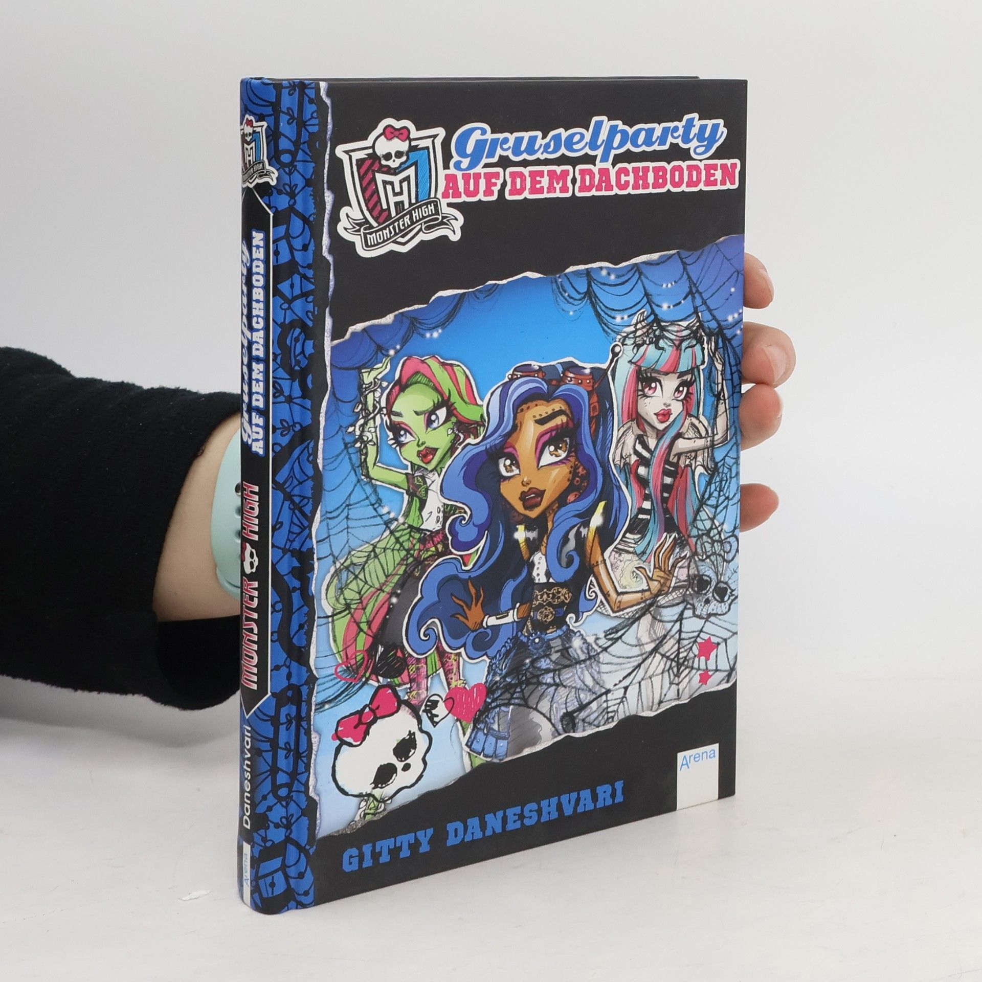 Gitty Daneshvari Gruselparty auf dem Dachboden