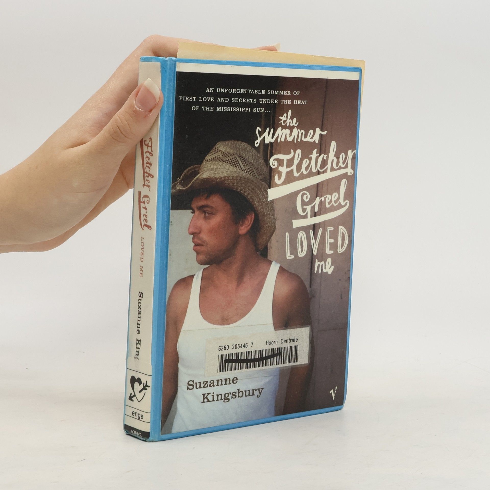 Suzanne Kingsbury The Summer Fletcher Greel Loved Me