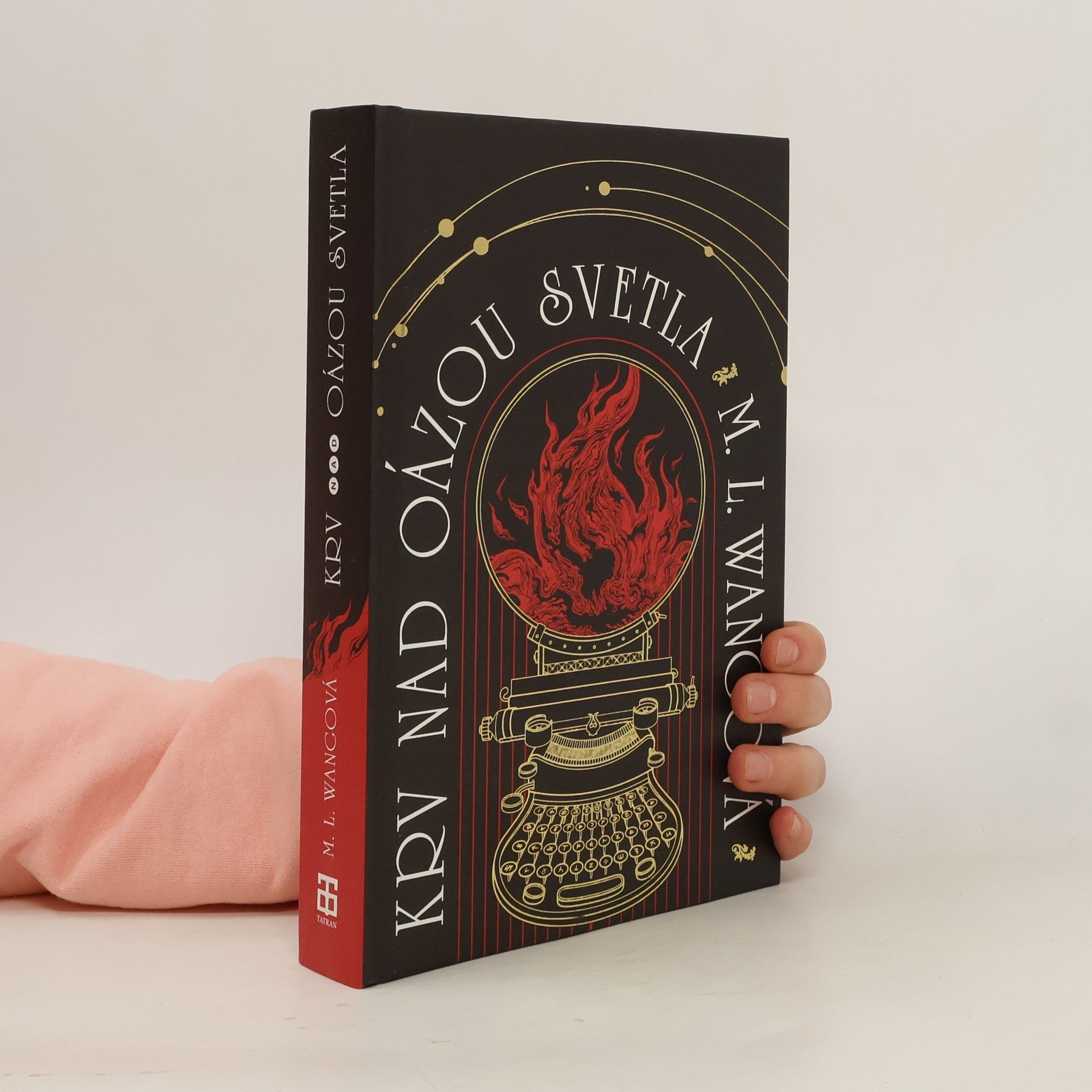 M. L. Wang Krv nad oázou svetla