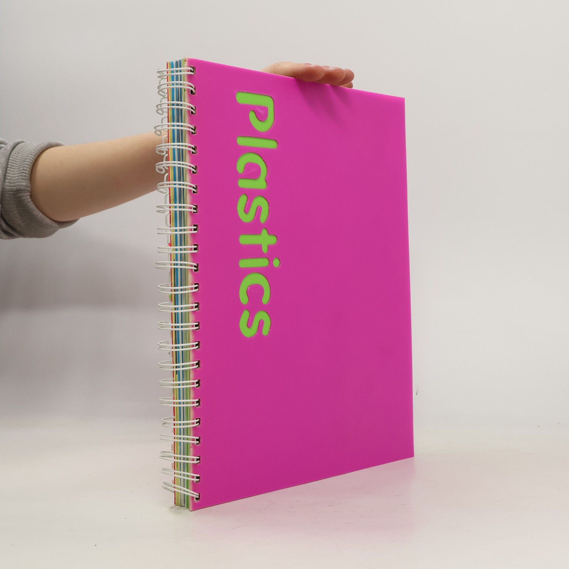 Renate Ulmer Plastics + design