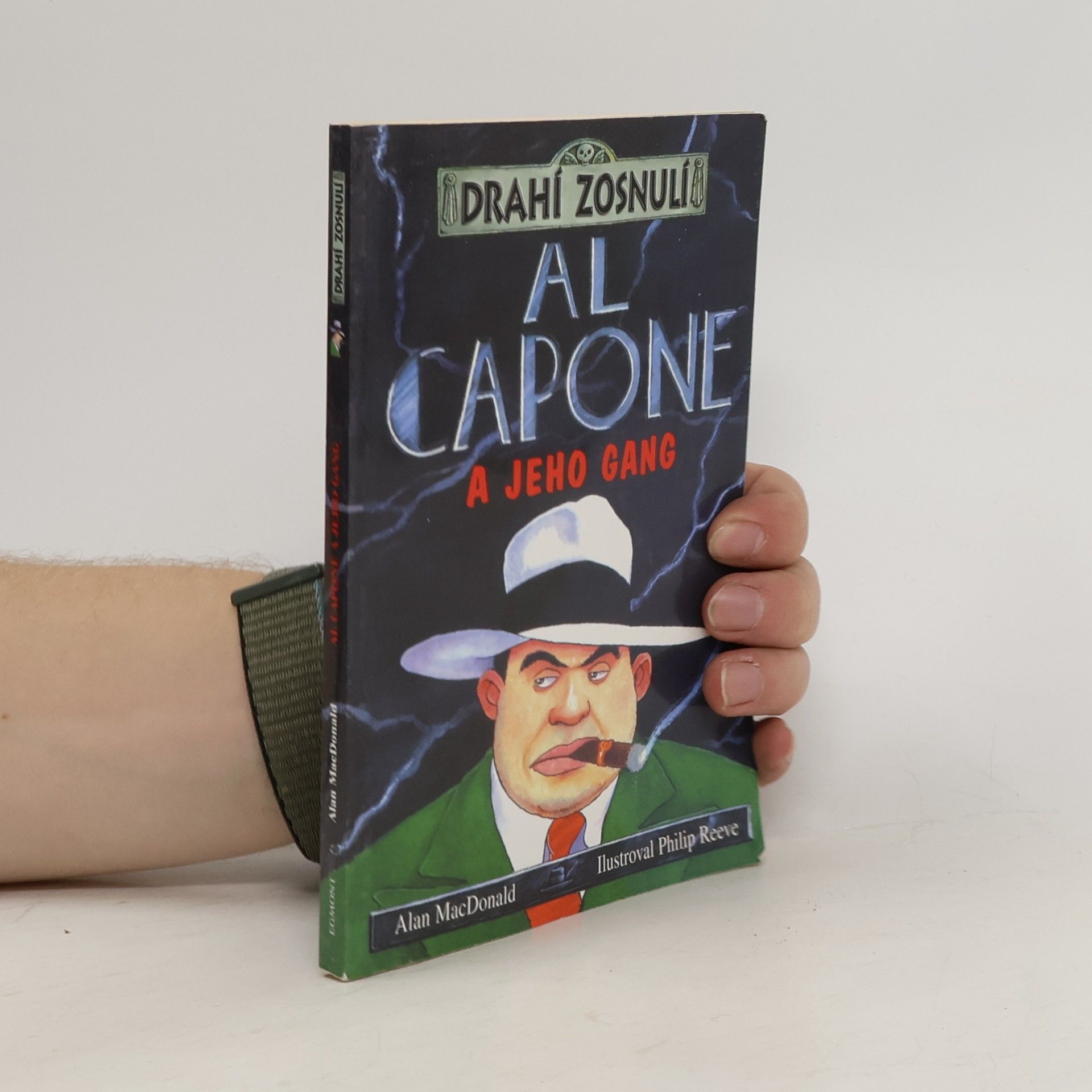 Alan MacDonald Al Capone a jeho gang