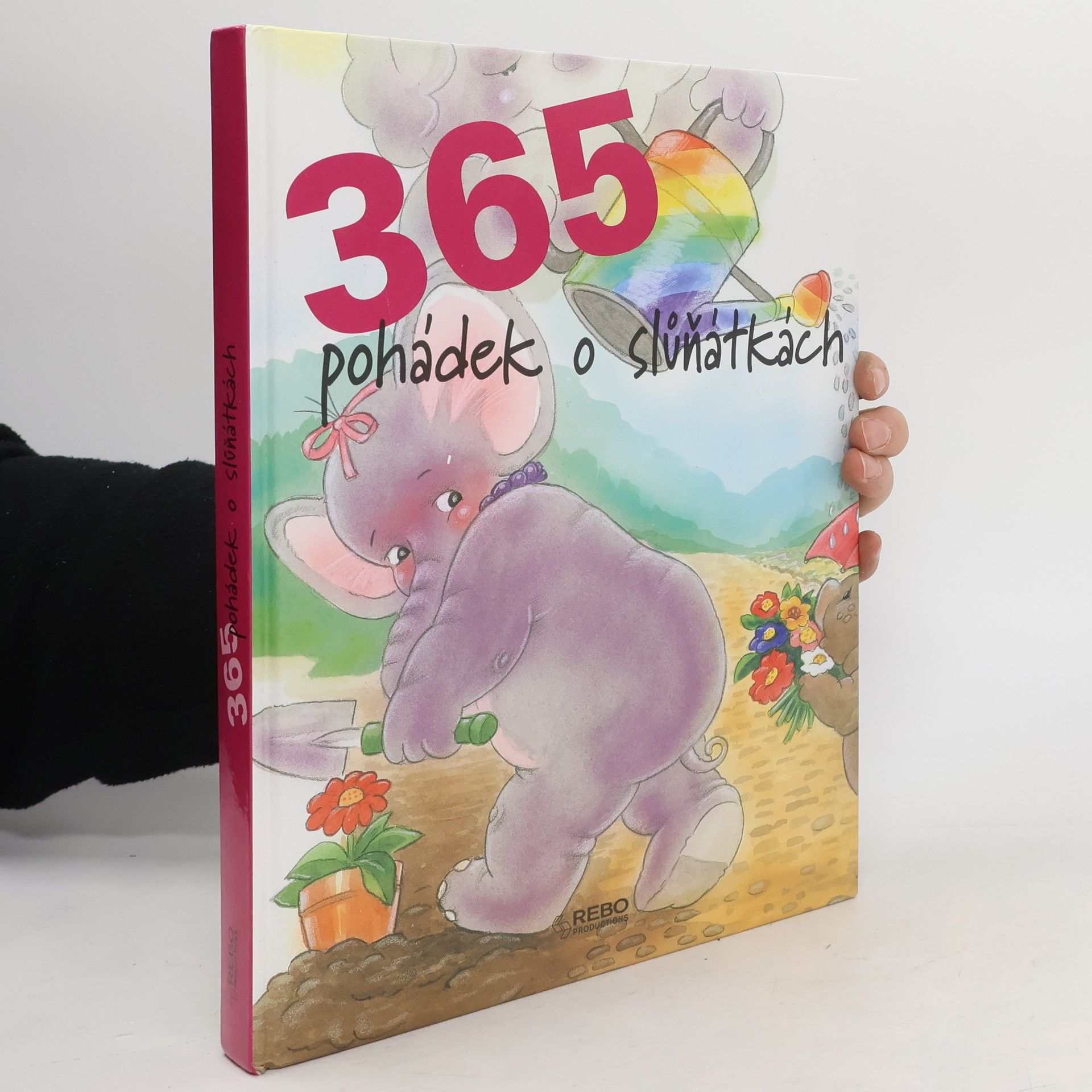 Christl Vogl 365 pohádek o slůňátkách