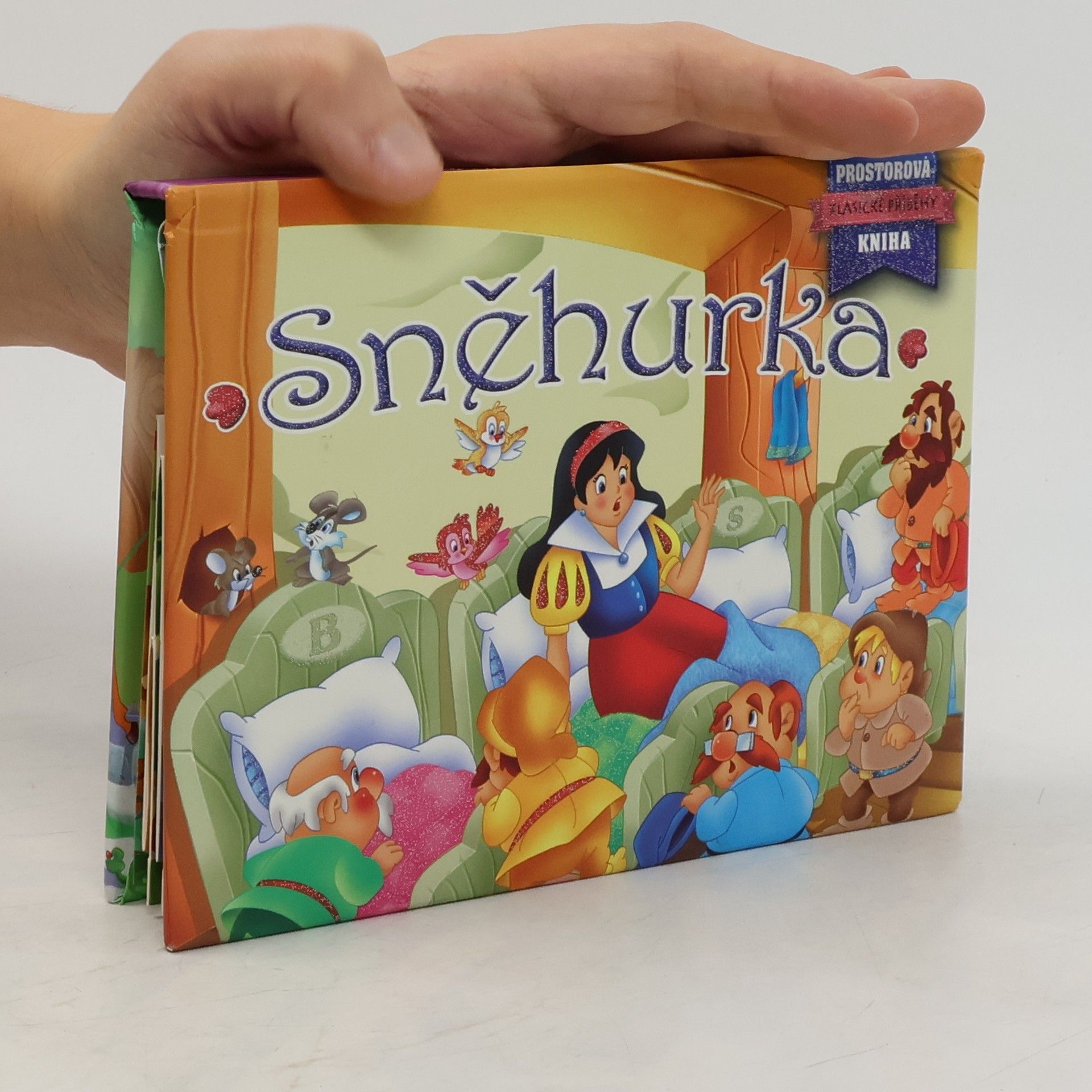 Collectif d'auteurs Sněhurka (leporelo)