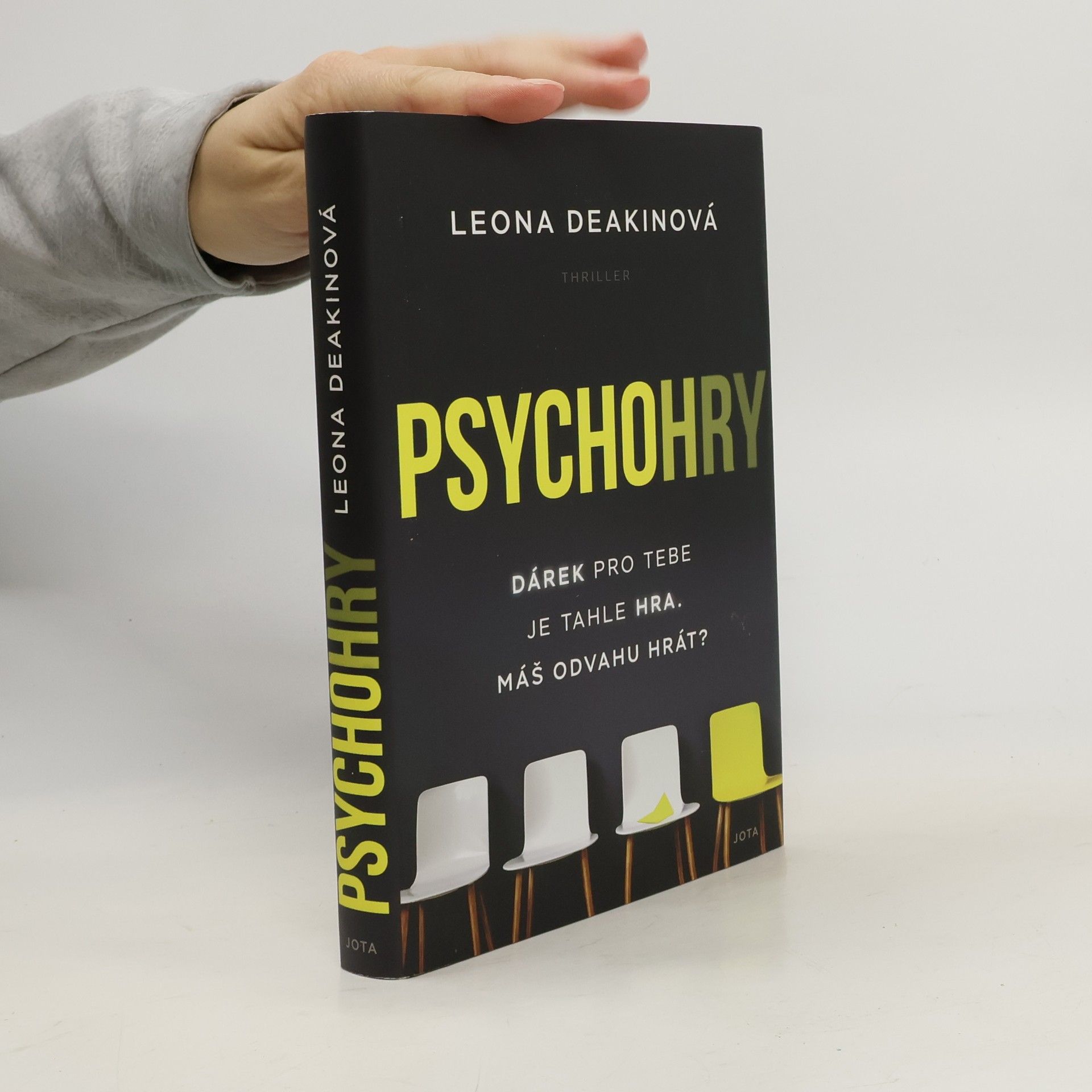 Leona Deakin Psychohry