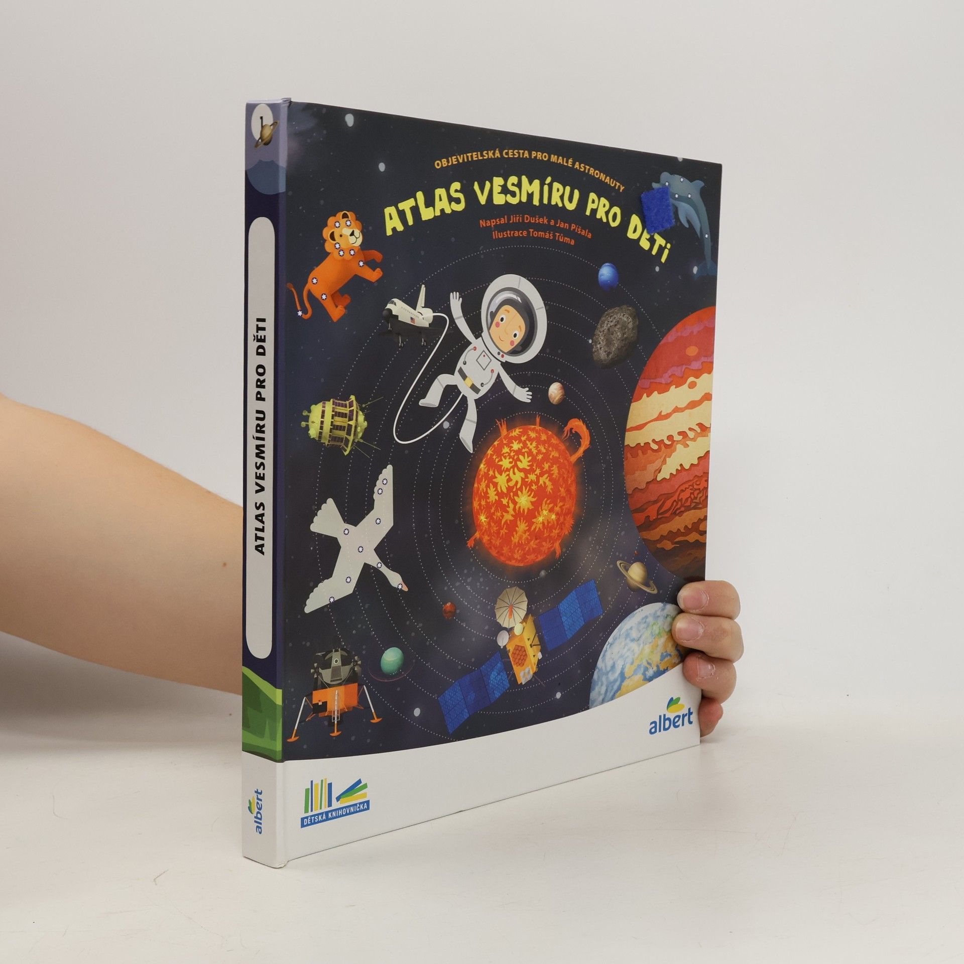 Atlas vesmíru pro děti: Objevitelská cesta pro malé astronauty