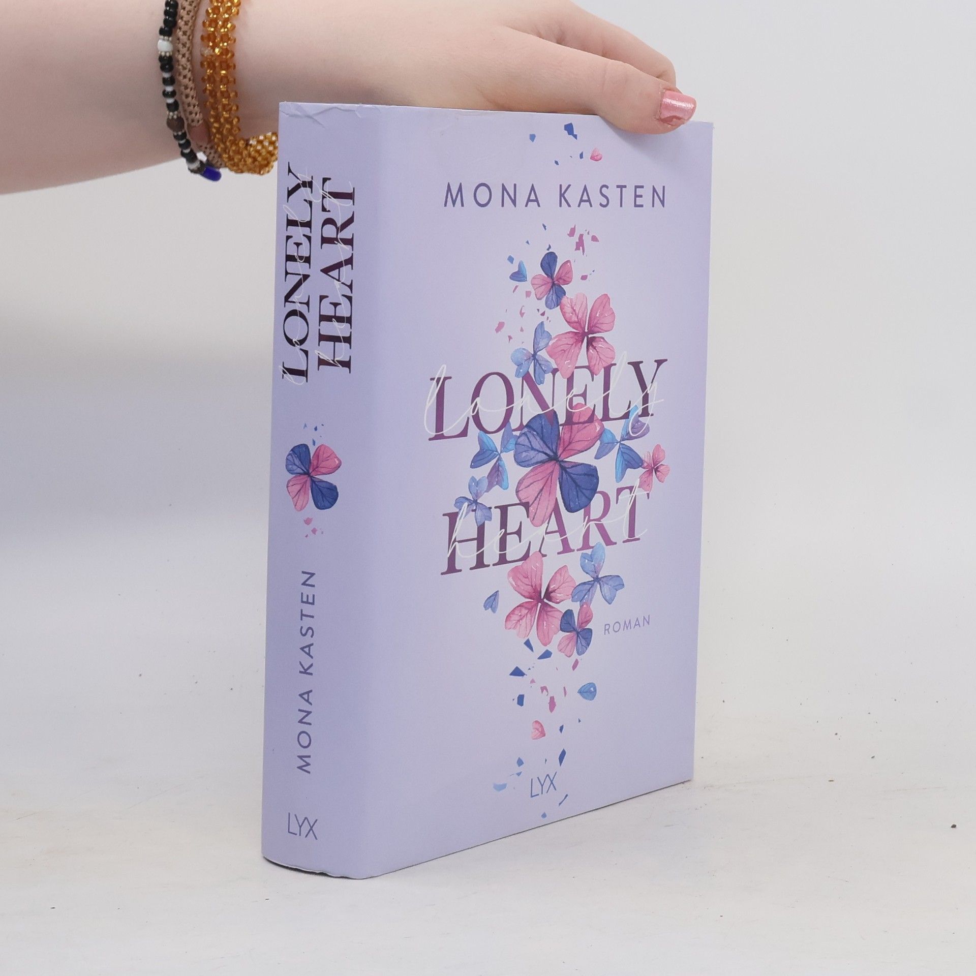 Mona Kasten Lonely heart