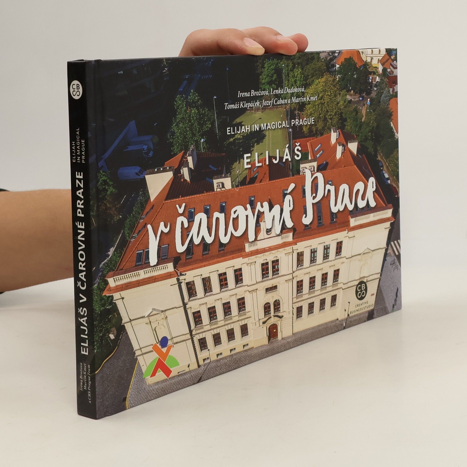 Kolektív autorov Čarovná Praha = Magical Prague