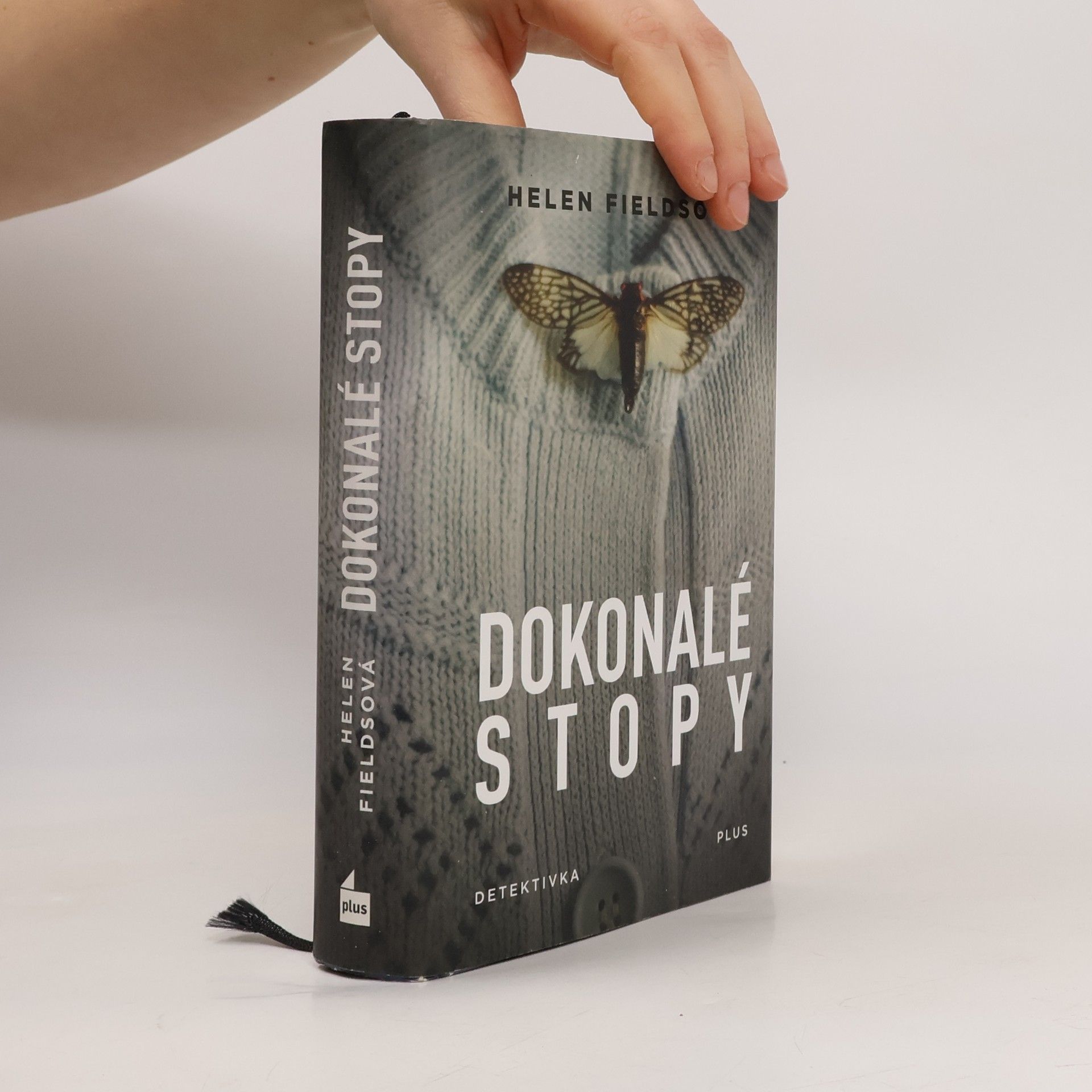 Helen Fields Dokonalé stopy