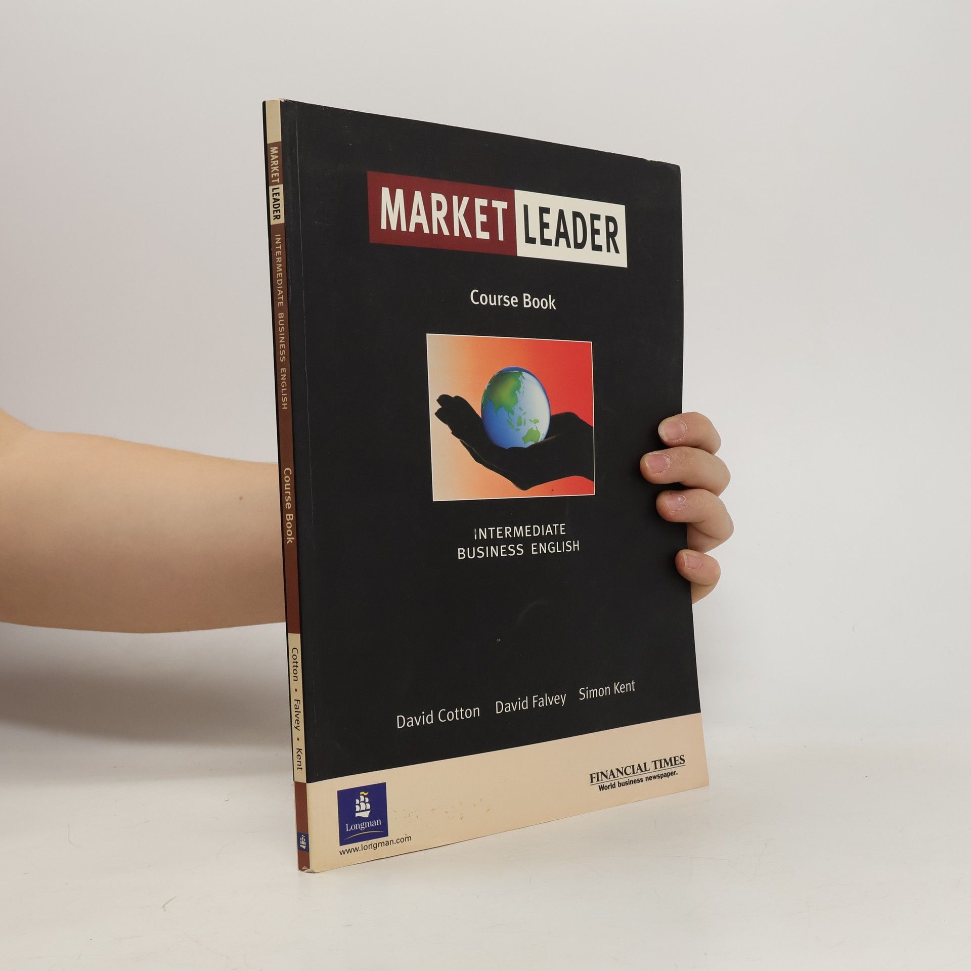 David Cotton Market Leader. Course Book. Intermediate Business English
