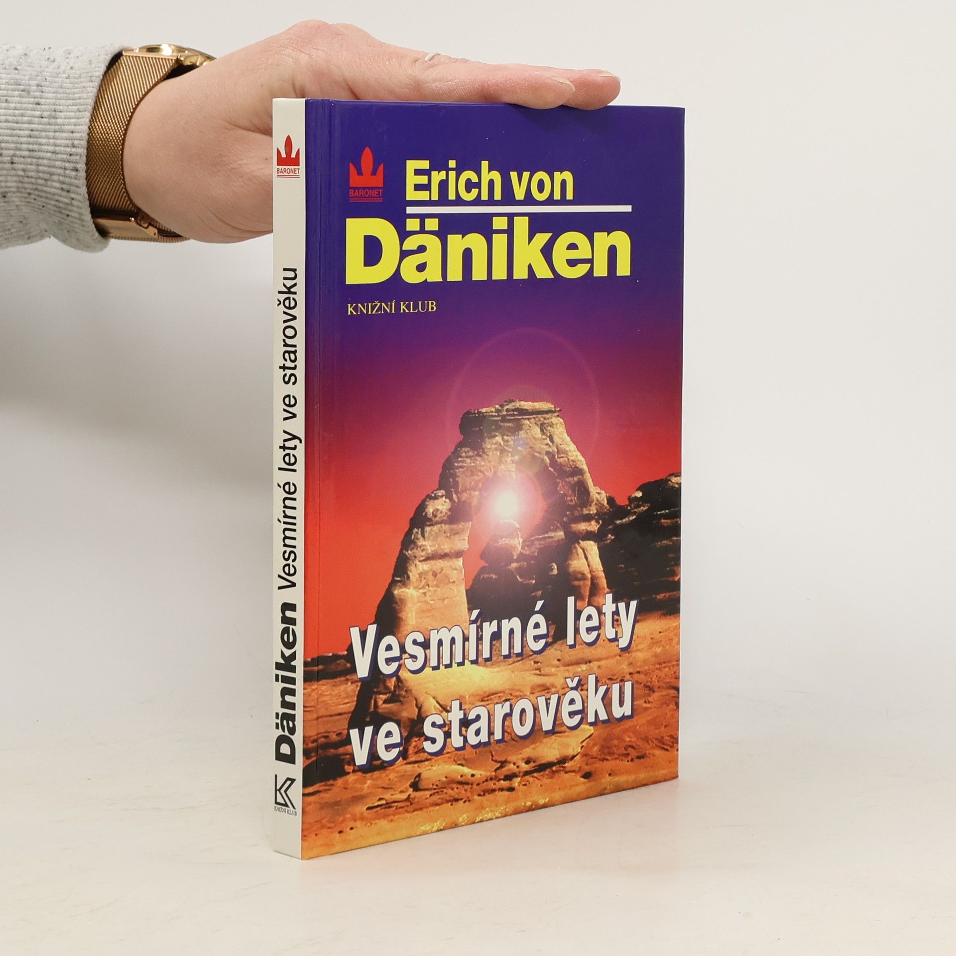 Erich von Däniken Vesmírné lety ve starověku
